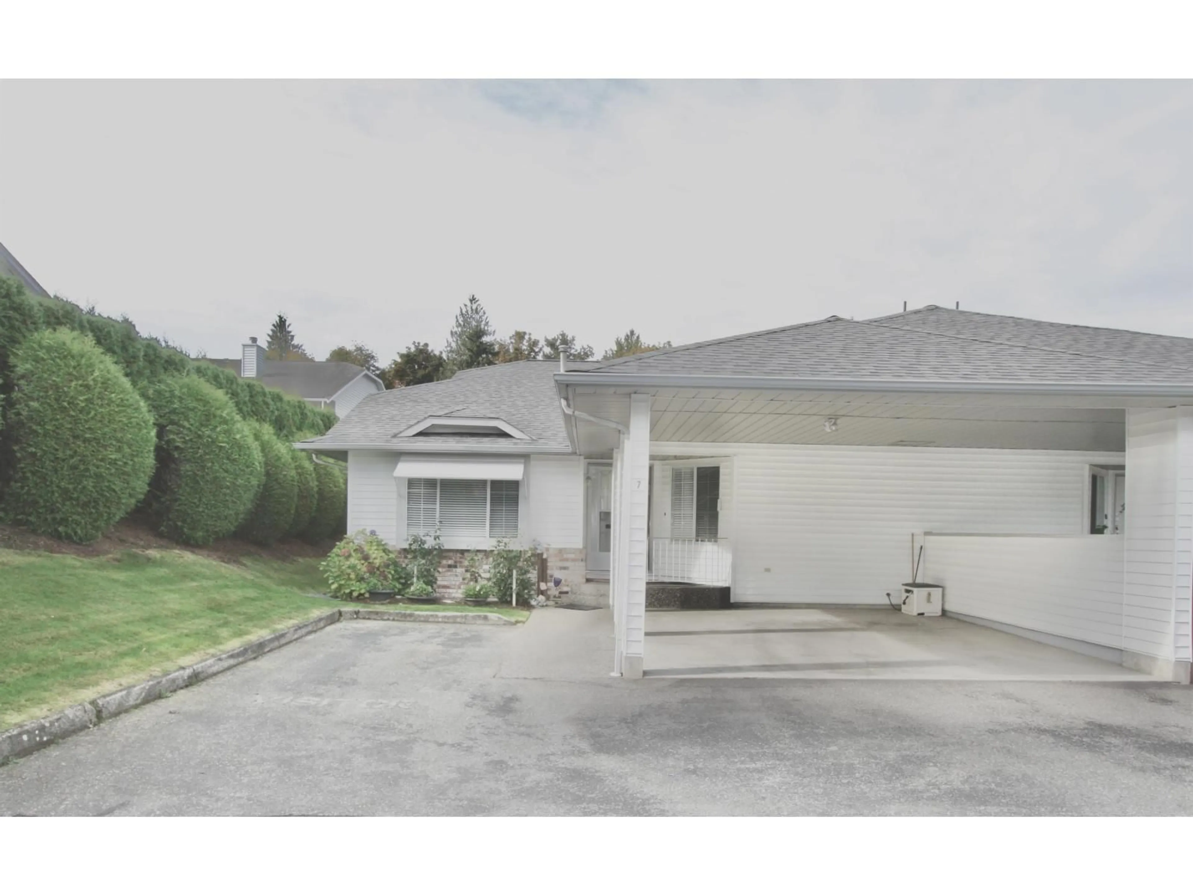 Unknown for 7 - 3055 TRAFALGAR STREET, Abbotsford British Columbia V2S7X8