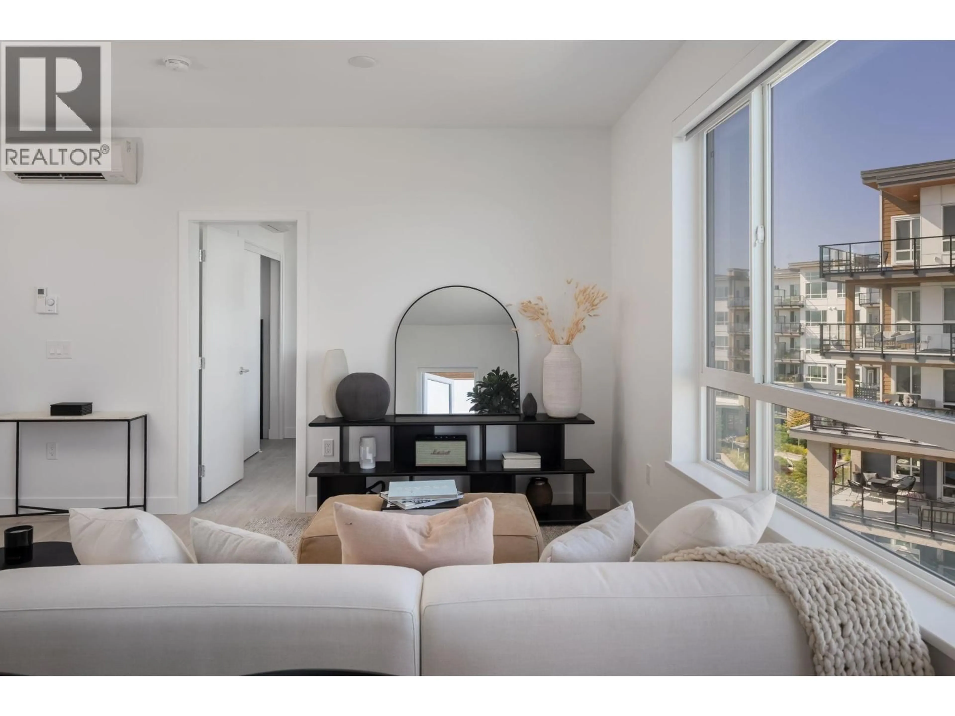 Living room with furniture, unknown for 215 - 2431 RABBIT DRIVE, Tsawwassen British Columbia V4M0G5