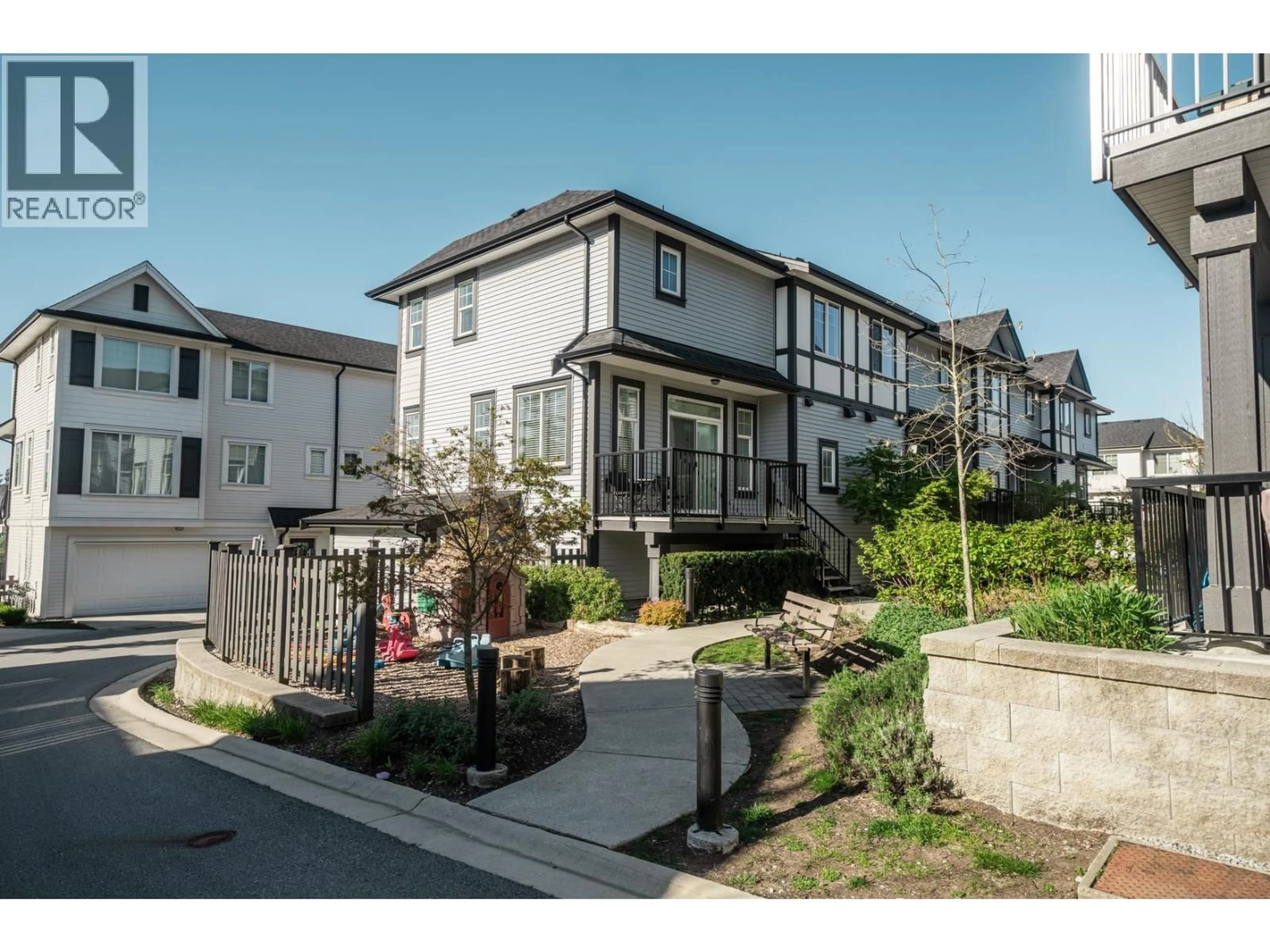 A pic from outside/outdoor area/front of a property/back of a property/a pic from drone, street for 37 - 11272 240 STREET, Maple Ridge British Columbia V2W0J8