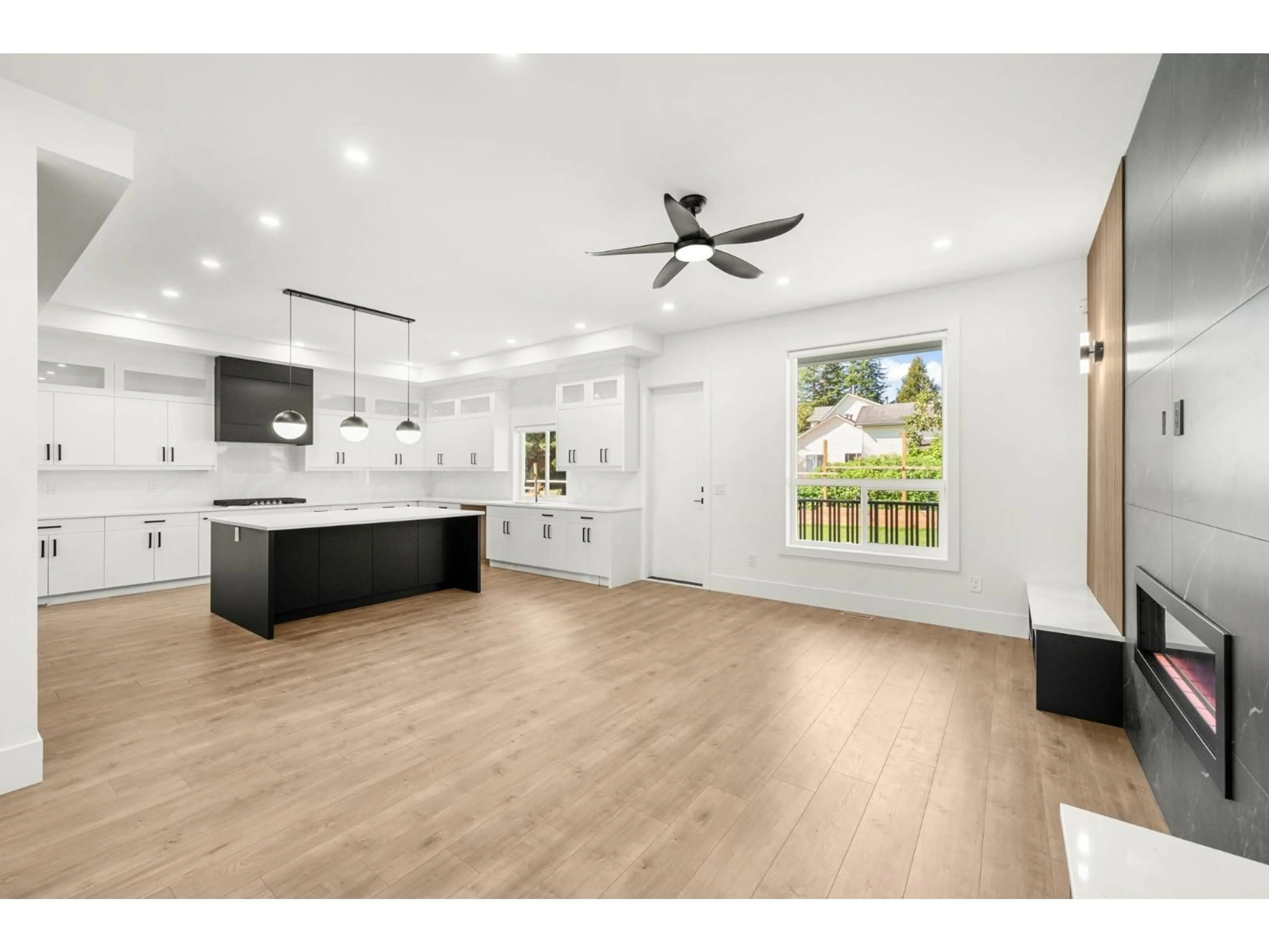 Open concept kitchen, unknown for 6821 205 STREET, Langley British Columbia V2Y3C8