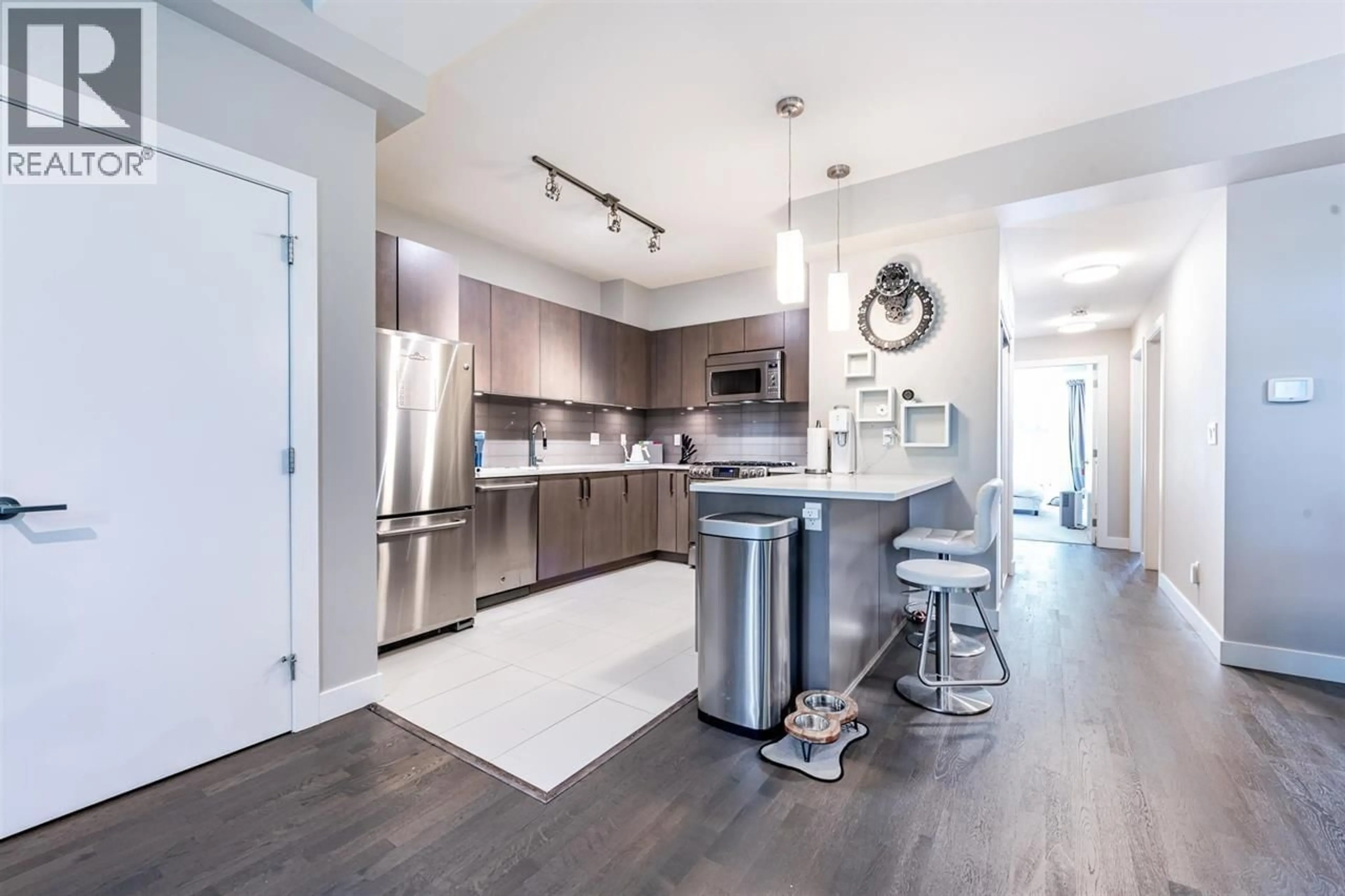 Open concept kitchen, unknown for 37 - 10133 RIVER DRIVE, Richmond British Columbia V6X0K8