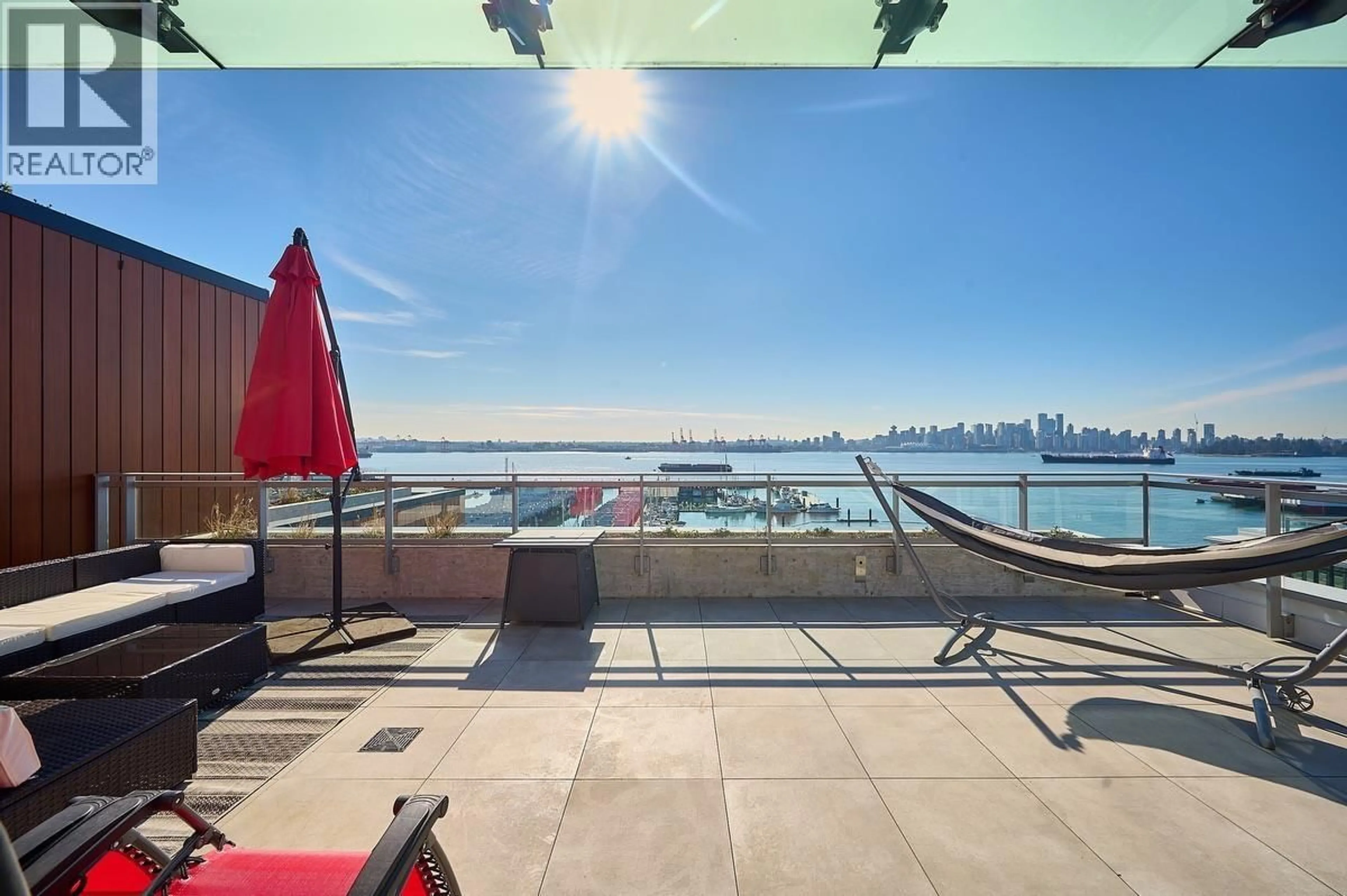 Patio, water/lake/river/ocean view for 807 - 755 HARBOURSIDE DRIVE, North Vancouver British Columbia V7P0G1