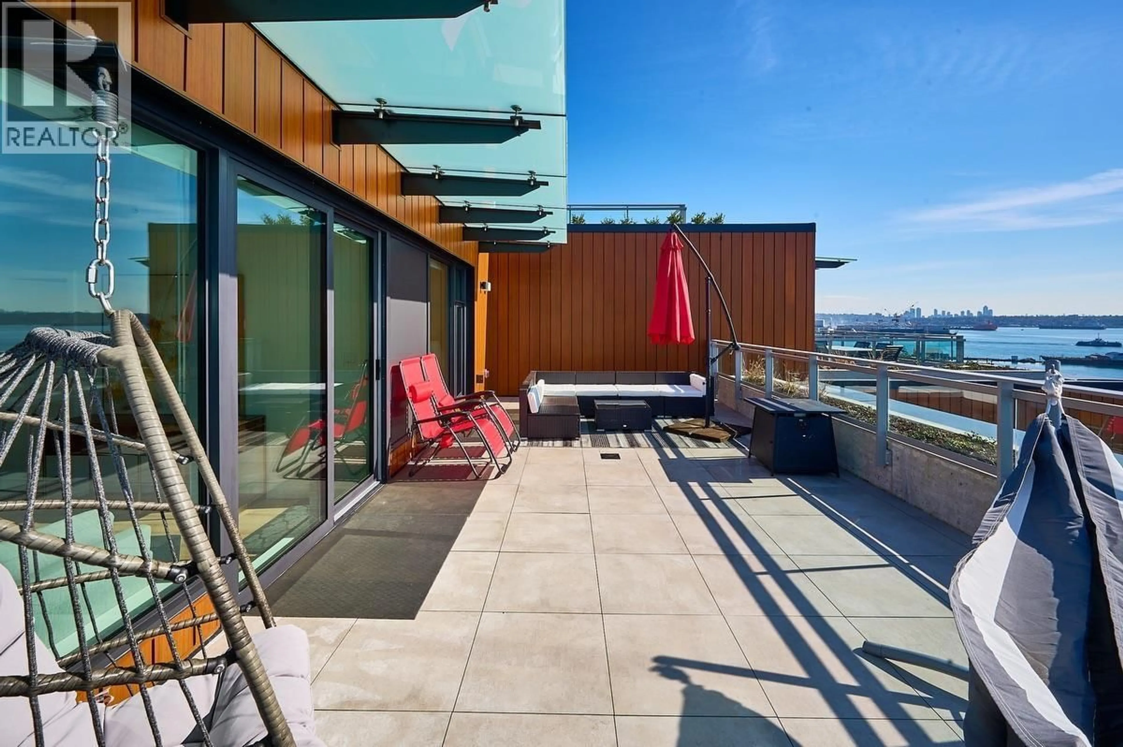 Patio, unknown for 807 - 755 HARBOURSIDE DRIVE, North Vancouver British Columbia V7P0G1