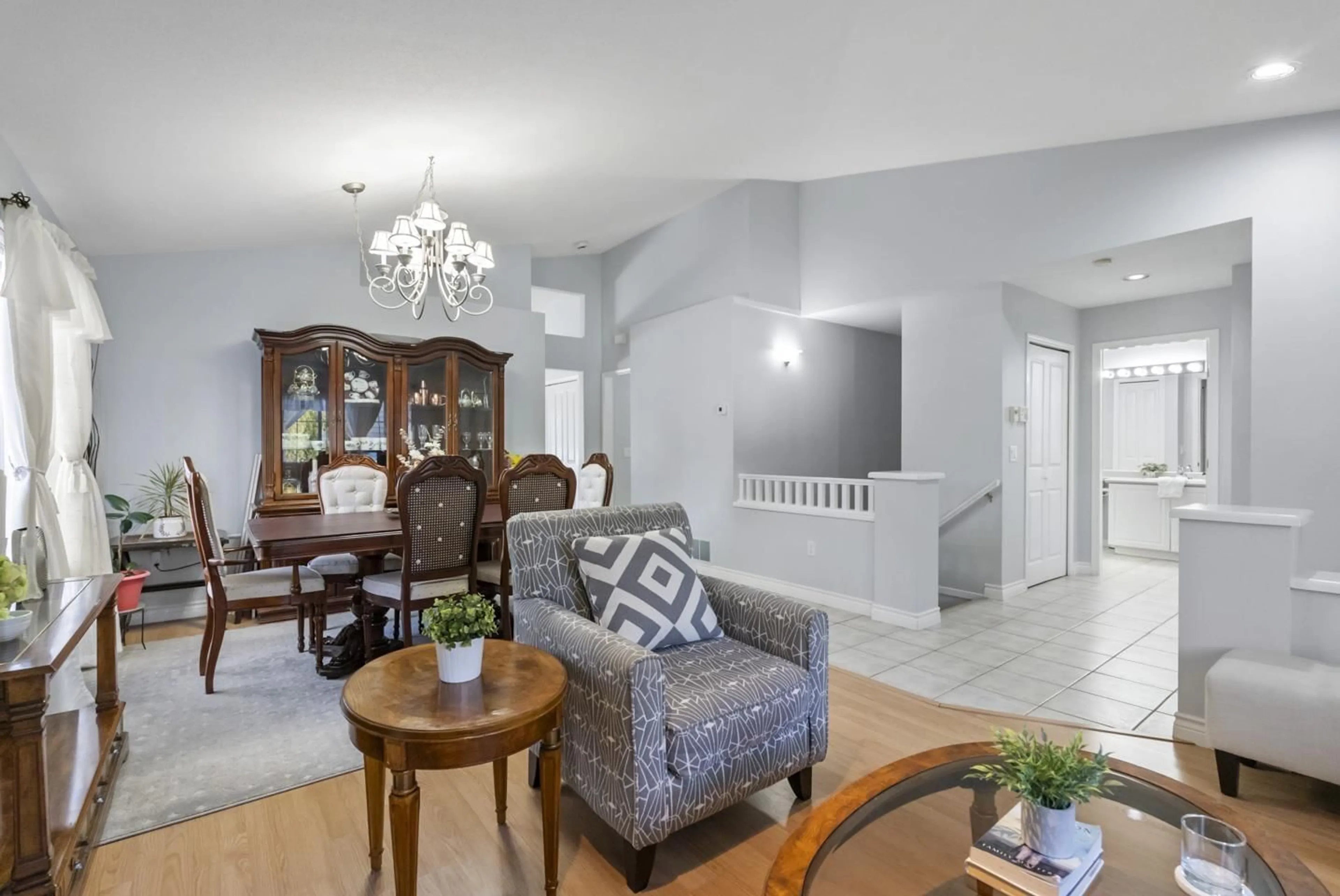 Living room with furniture, unknown for 7 - 16888 80 AVENUE, Surrey British Columbia V4N5A1