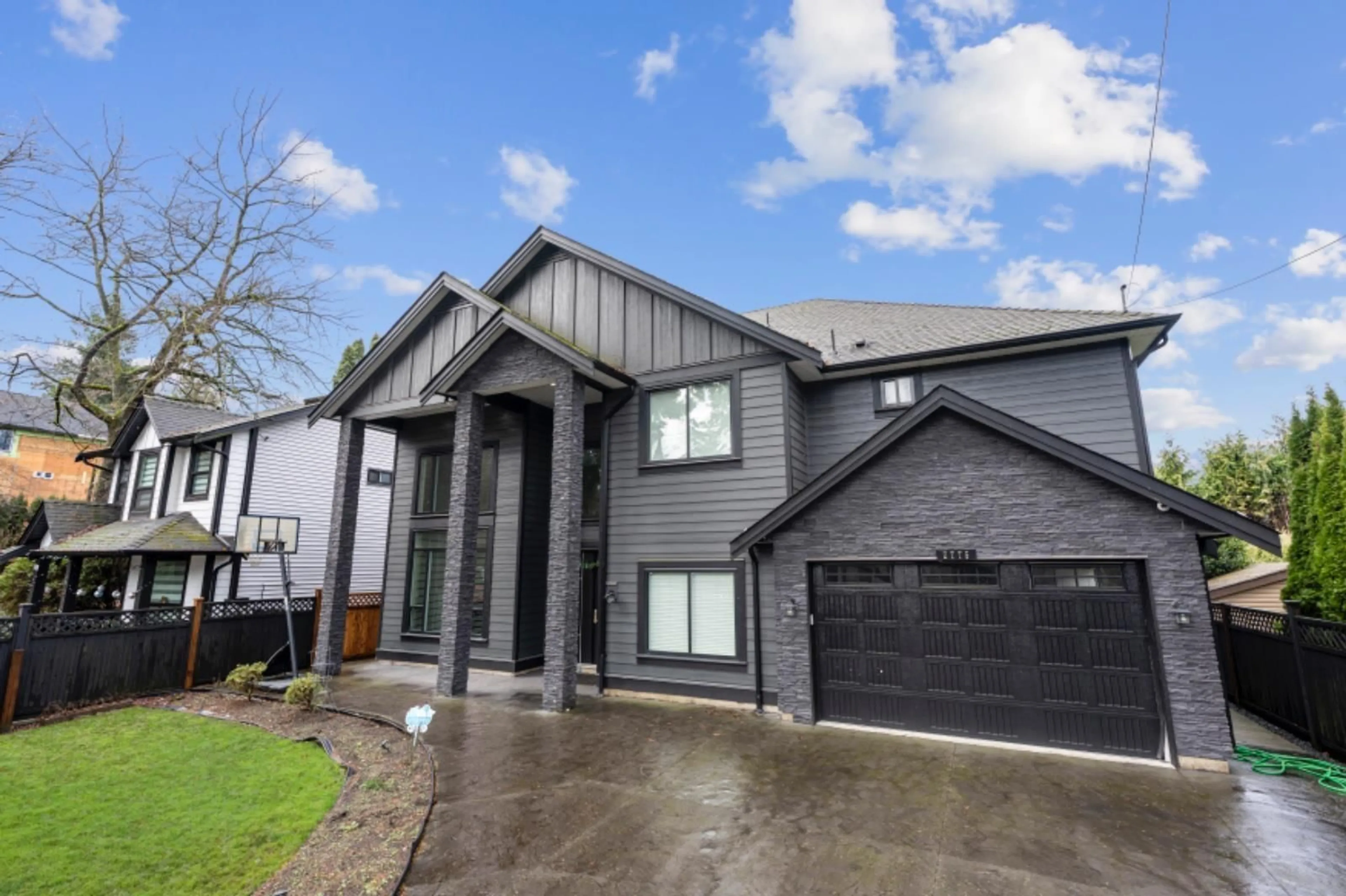 Home with vinyl exterior material, street for 2775 MCCALLUM ROAD, Abbotsford British Columbia V2S3R2