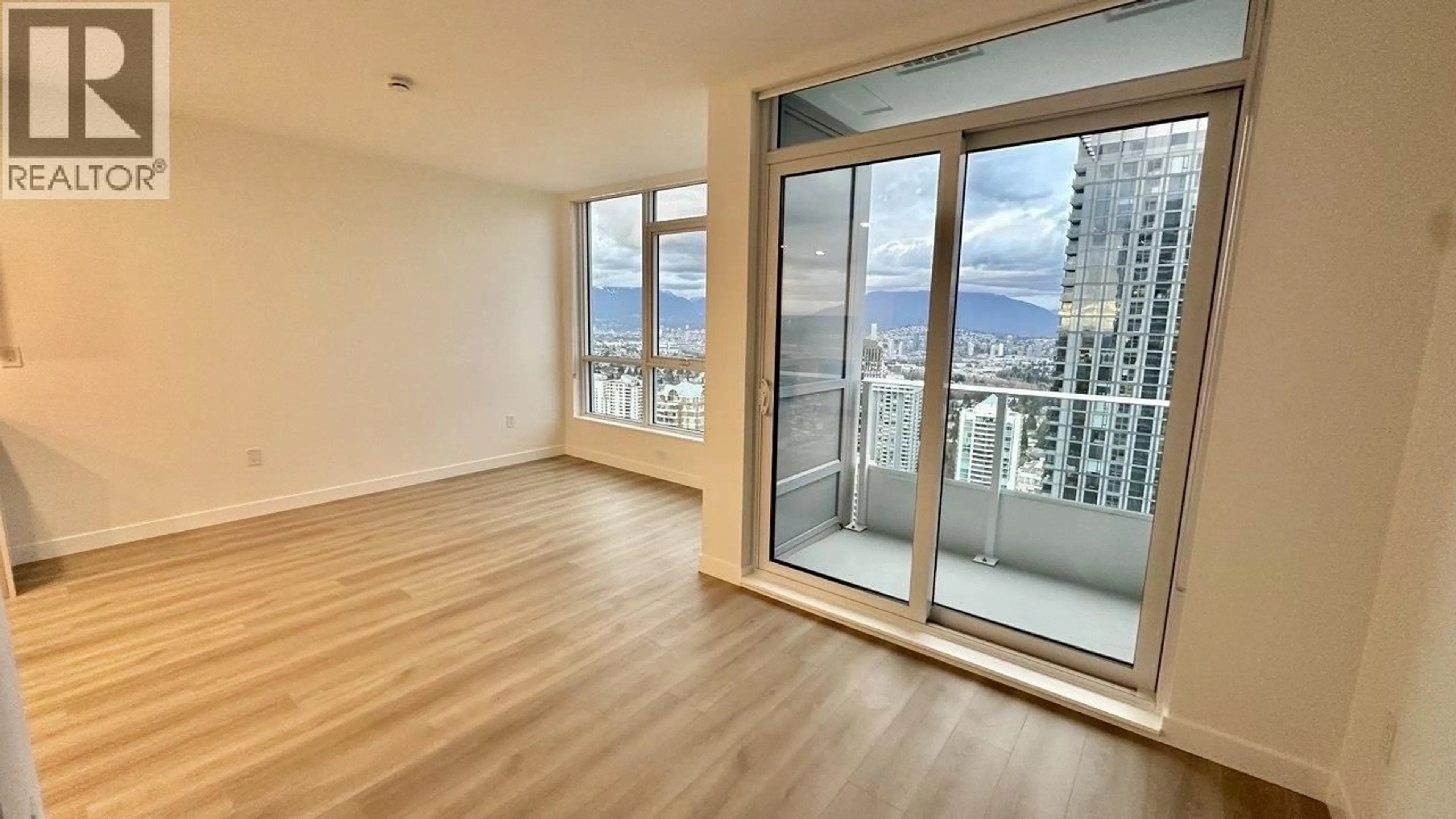 A pic of a room for 3303 - 6087 WILSON AVENUE, Burnaby British Columbia V5H2R5