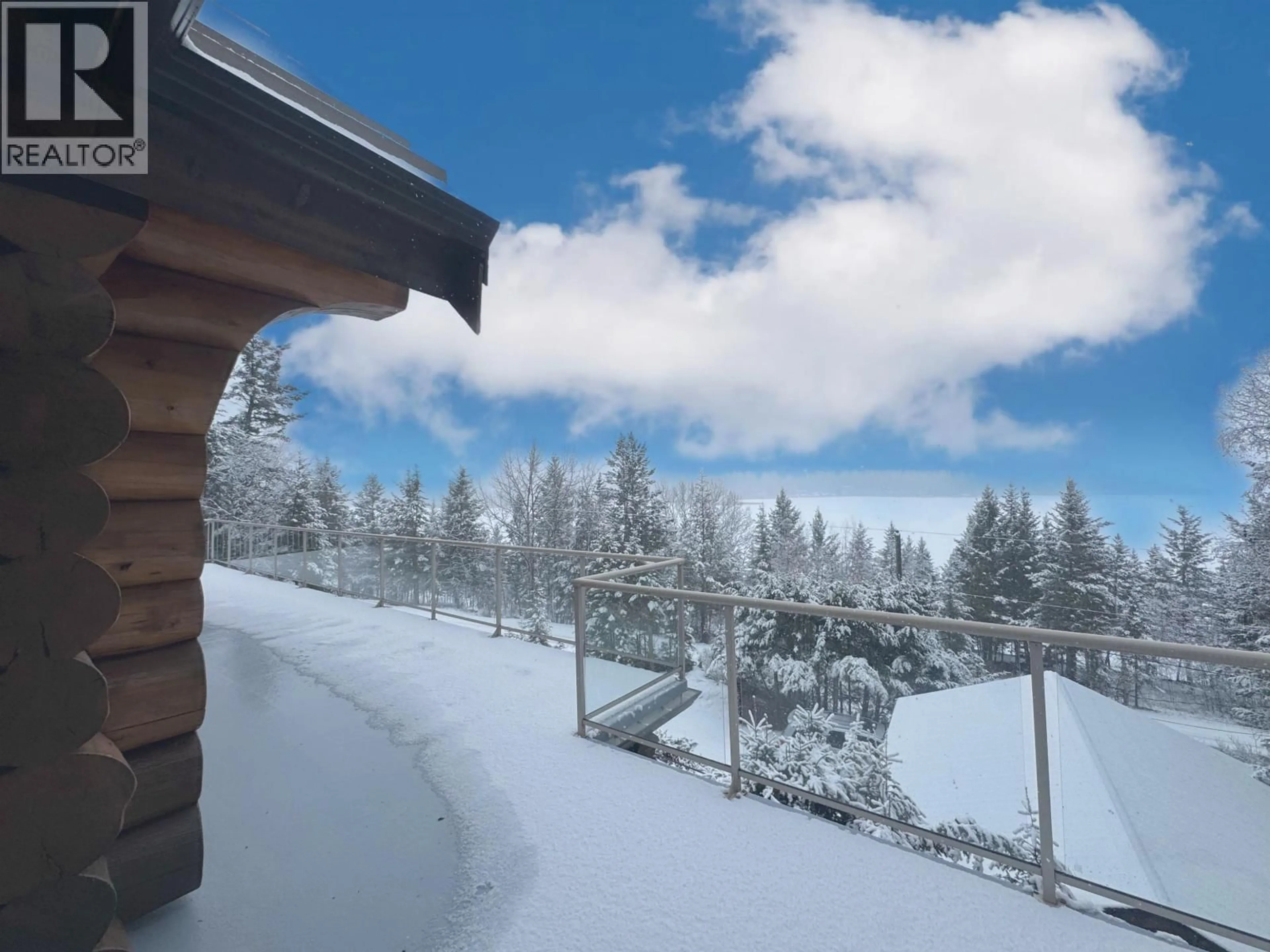 Balcony in the apartment, mountain view for 5278 KALLUM DRIVE, 108 Mile Ranch British Columbia V0K2Z0