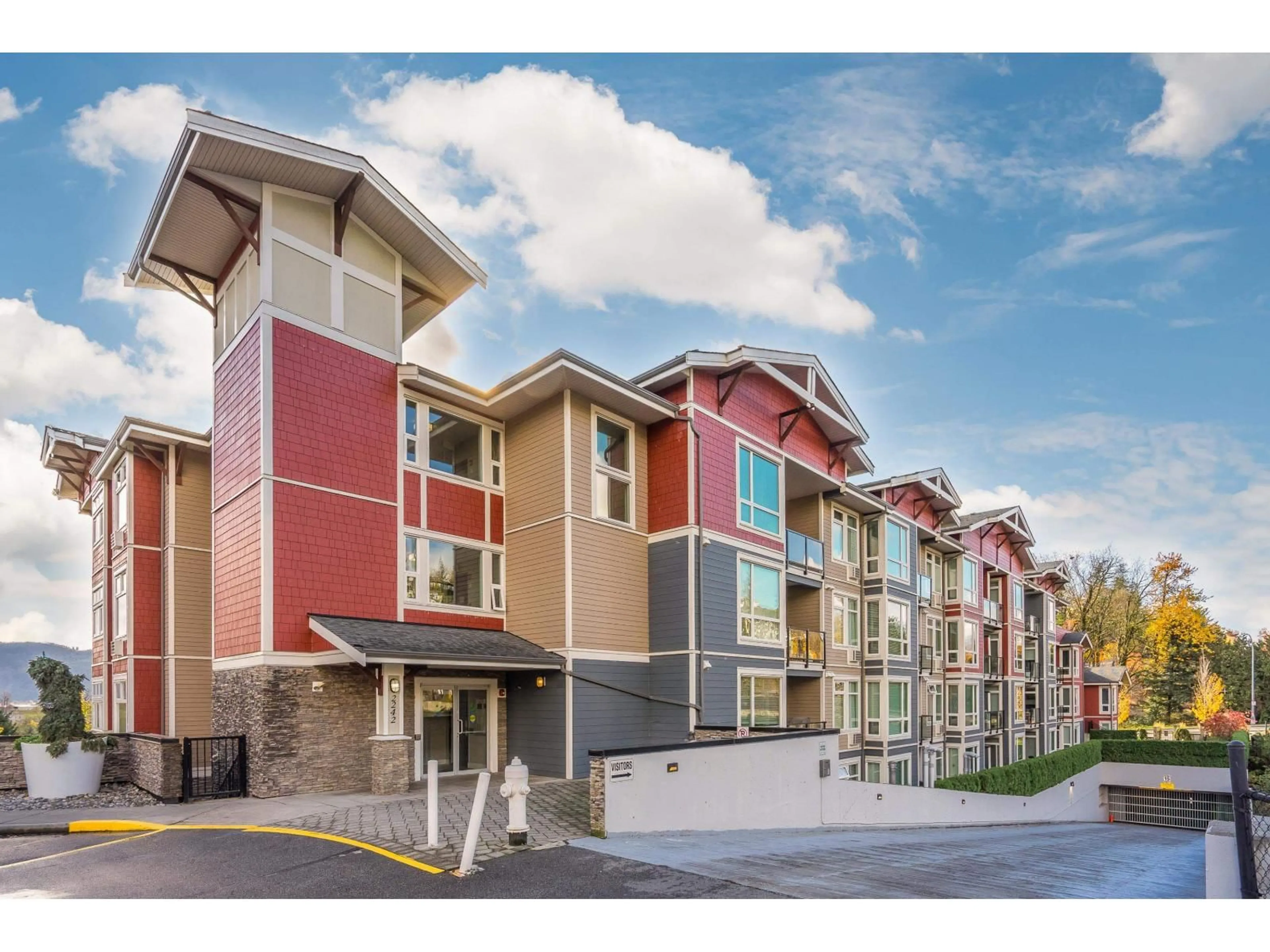 Unknown for 408 - 2242 WHATCOM ROAD, Abbotsford British Columbia V3G0E6