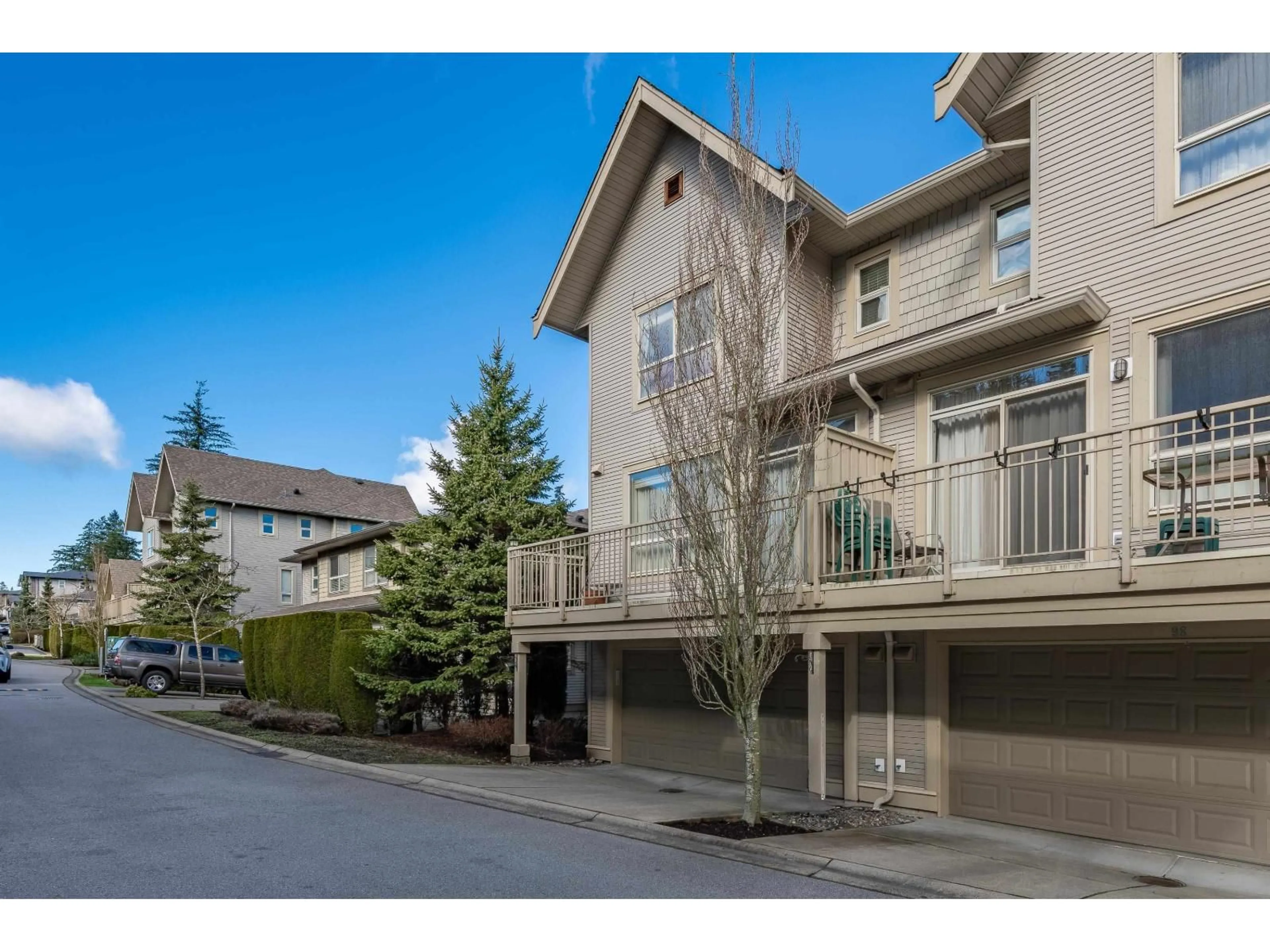 Patio, street for 99 - 2738 158 STREET, Surrey British Columbia V3Z3K3