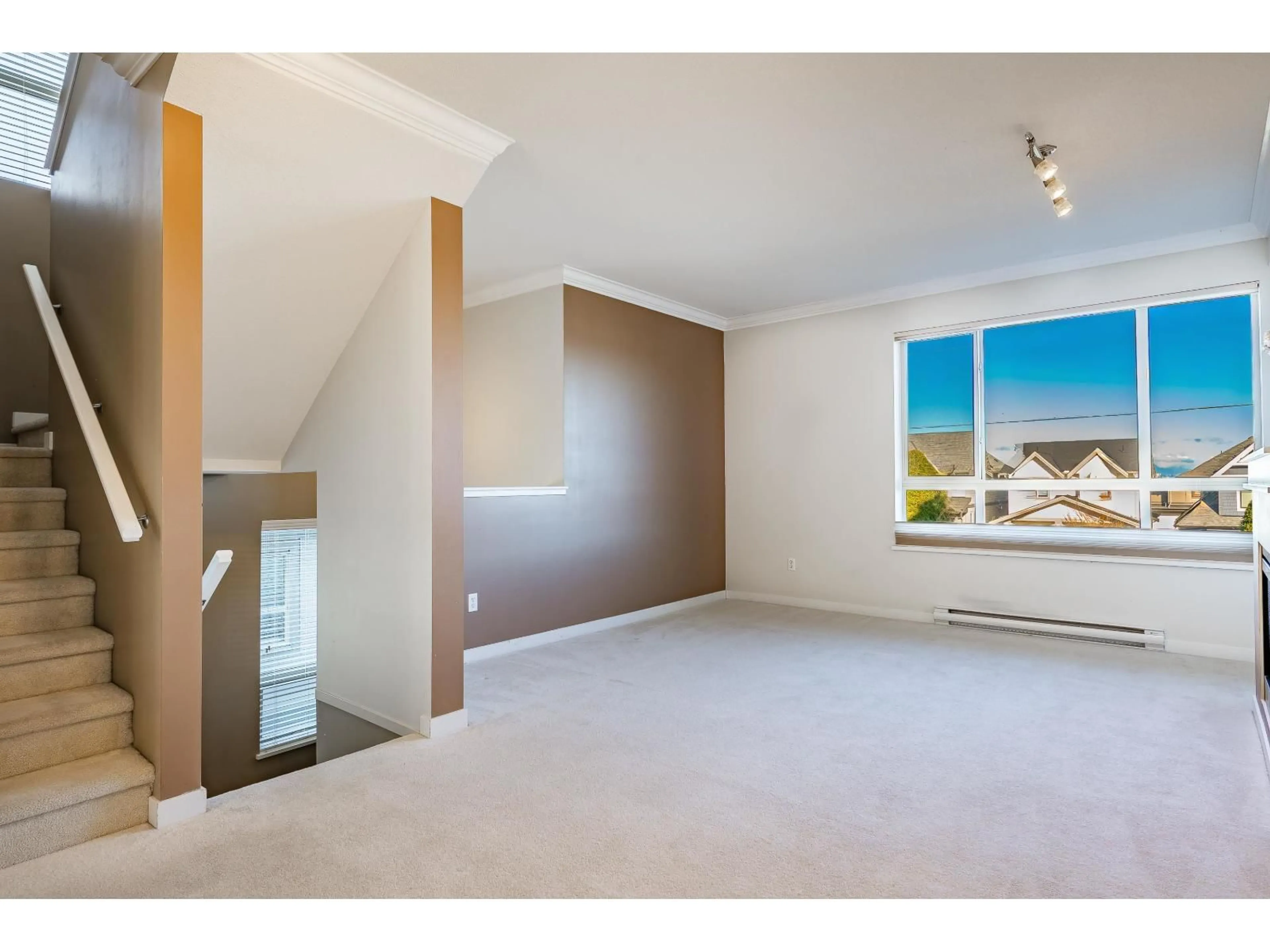 Unknown for 99 - 2738 158 STREET, Surrey British Columbia V3Z3K3