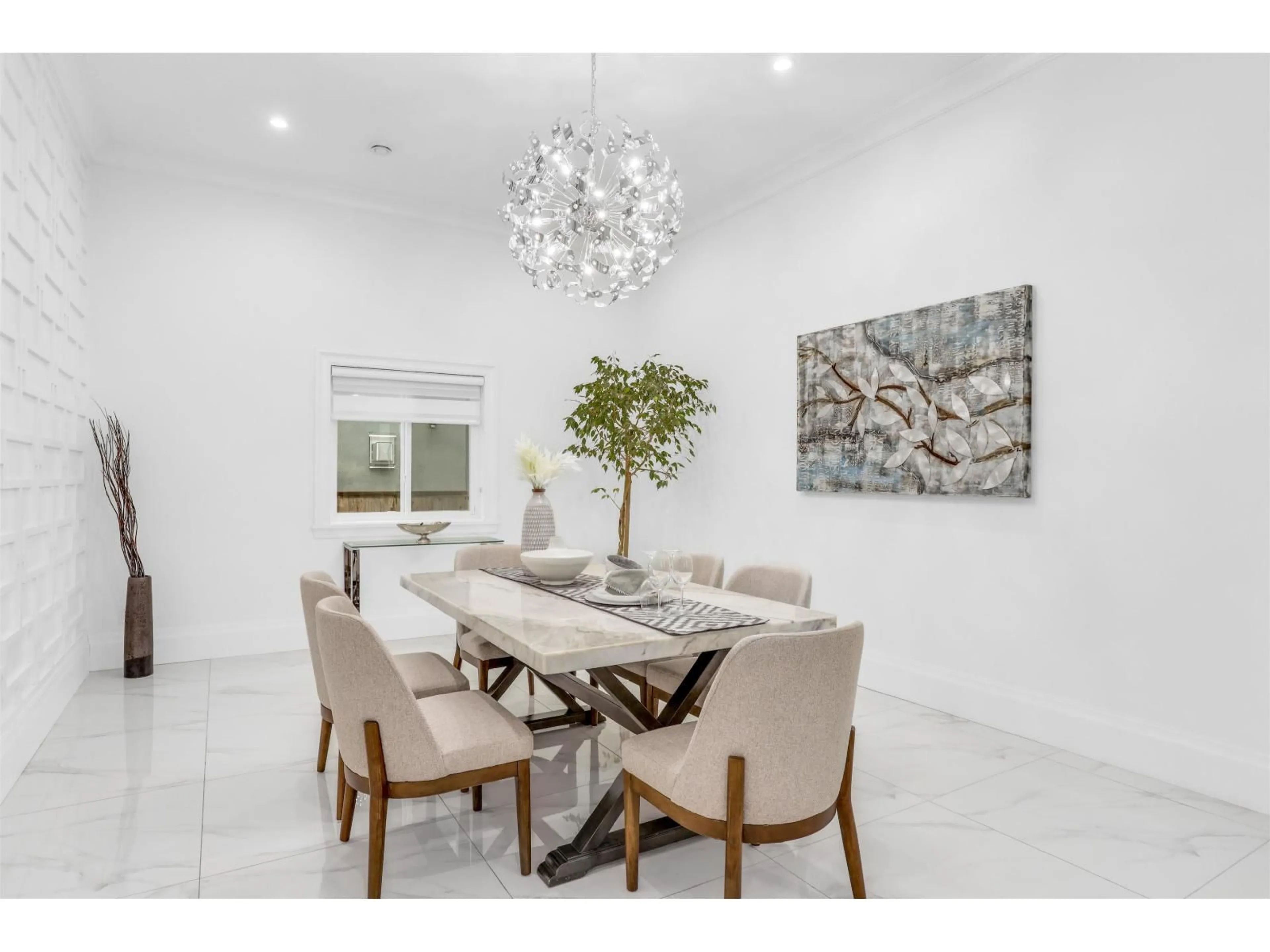 Dining room, ceramic/tile floor for 7869 167 STREET, Surrey British Columbia V4N0L9