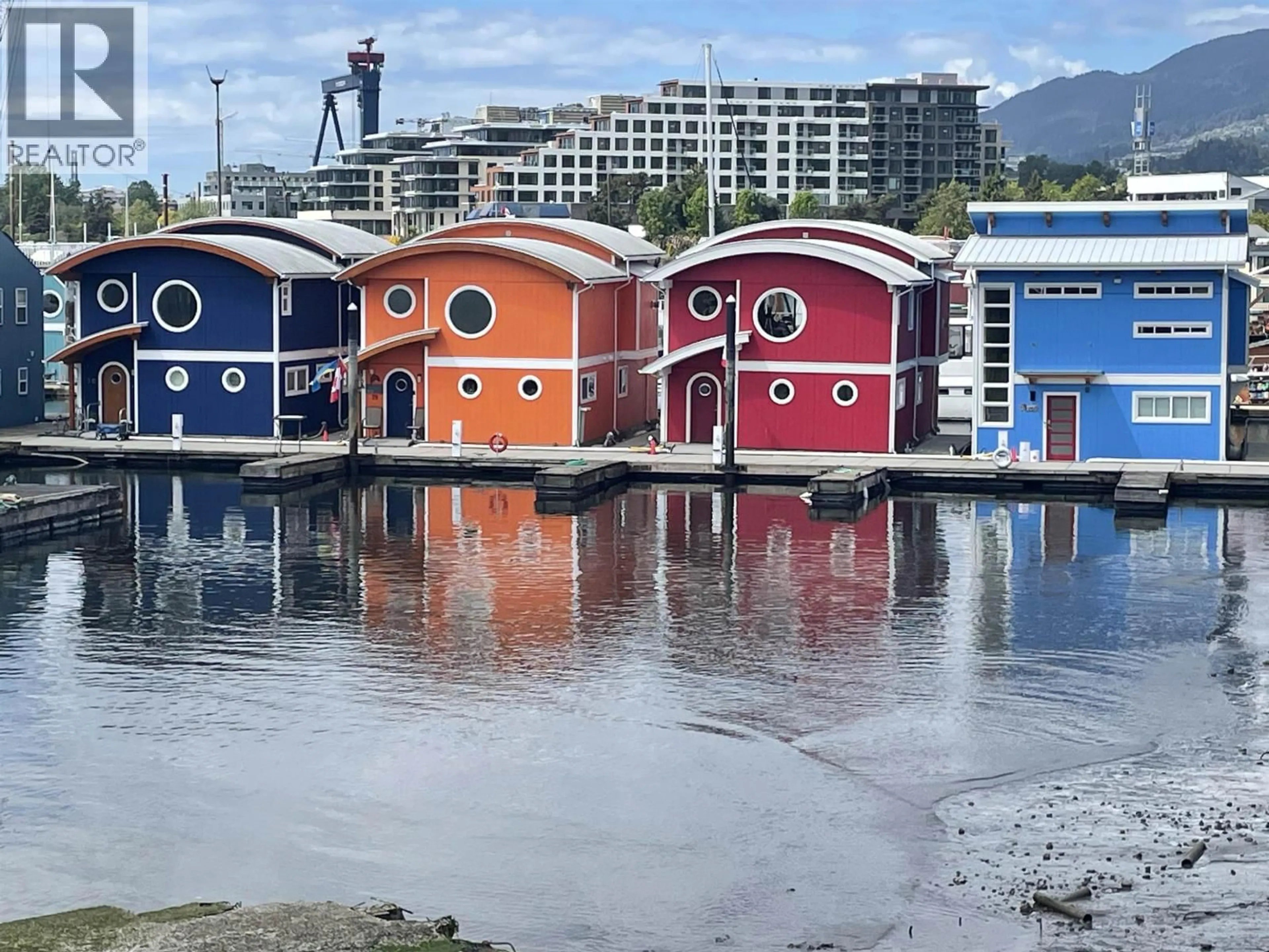 Shed for 29 - 415 ESPLANADE AVENUE, North Vancouver British Columbia V7M1A6