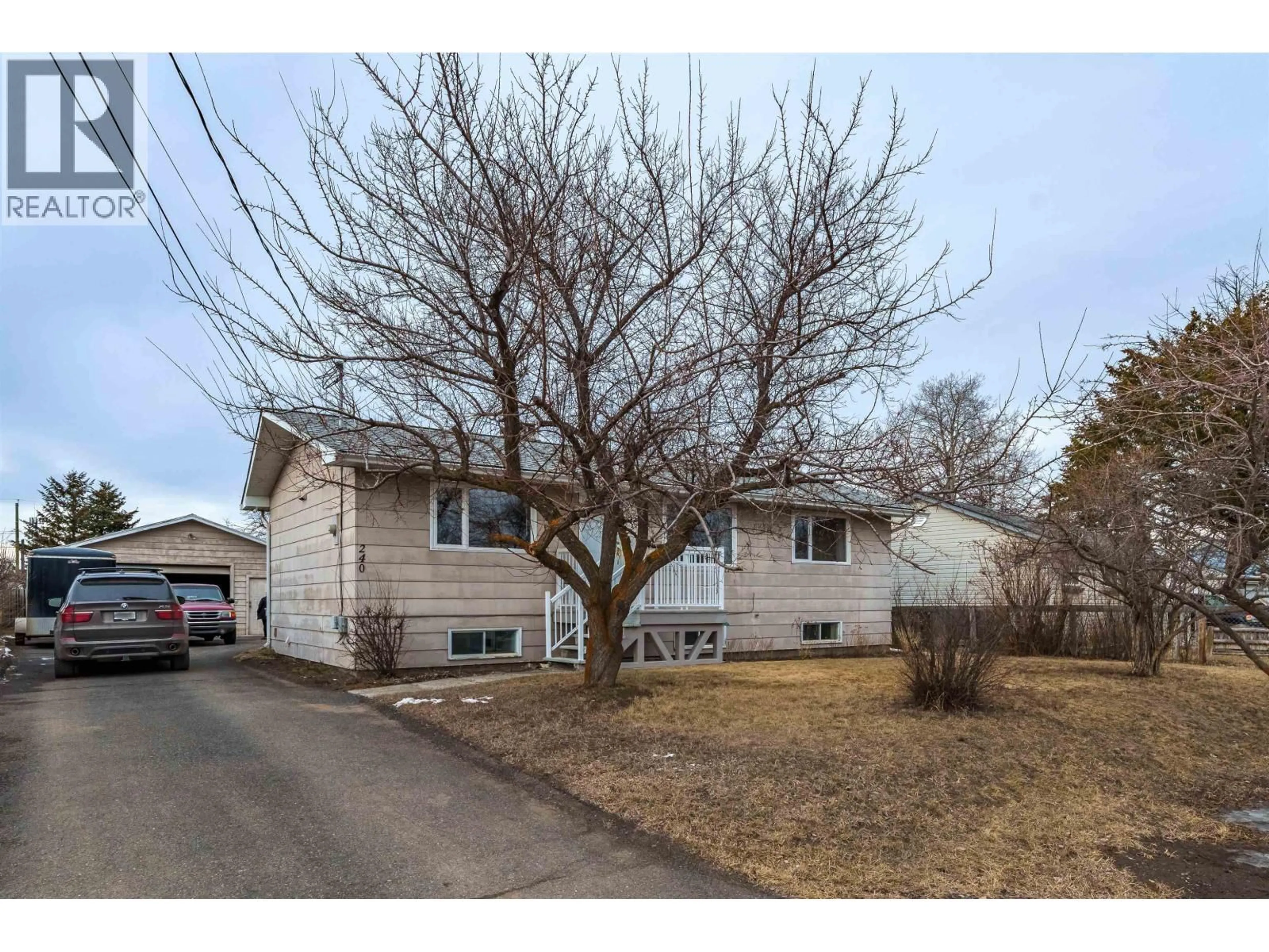 Unknown for 240 DOGWOOD AVENUE, 100 Mile House British Columbia V0K2E0
