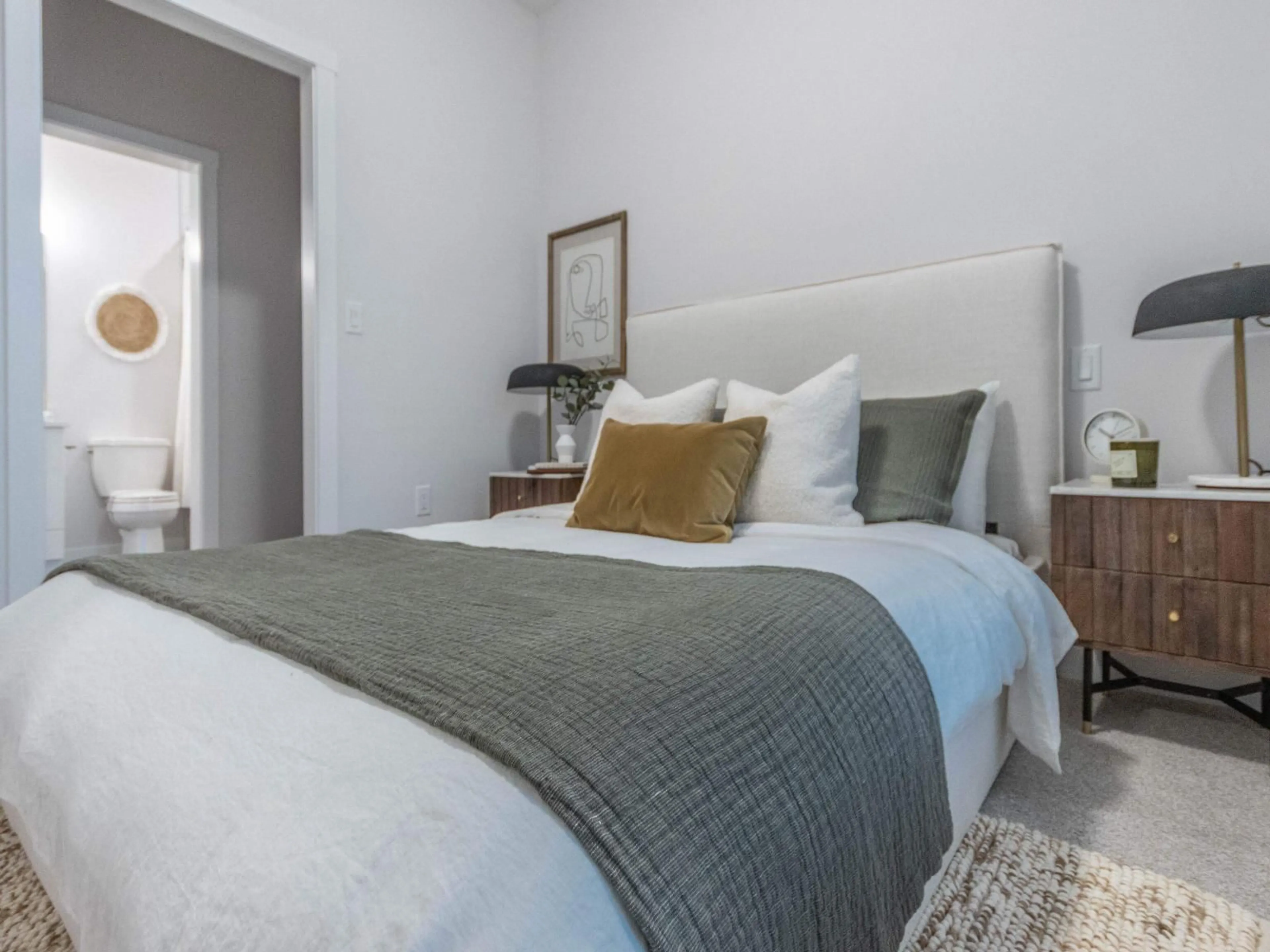 Bedroom with bed, unknown for 410 - 7375 HORNE STREET, Mission British Columbia V0V0V0