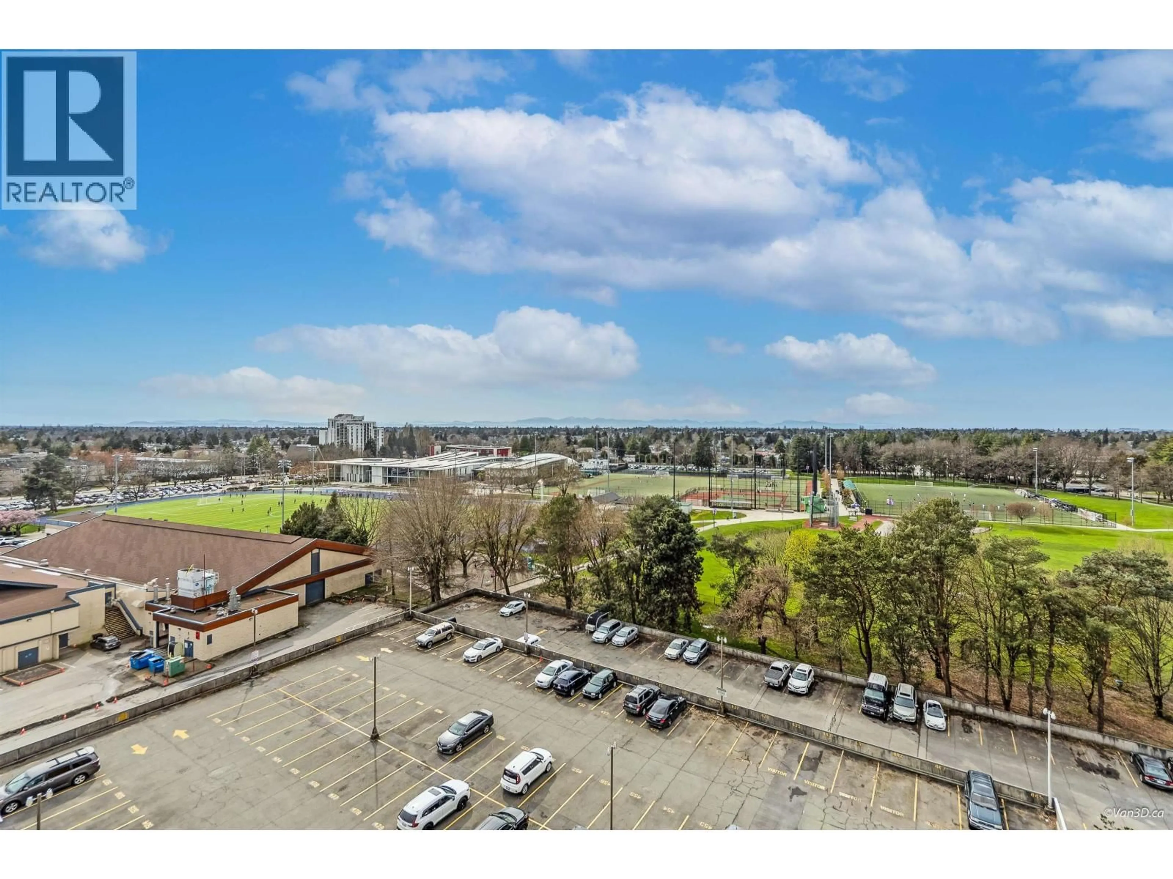 A pic from outside/outdoor area/front of a property/back of a property/a pic from drone, city buildings view from balcony for 1209 - 6631 MINORU BOULEVARD, Richmond British Columbia V6Y1Z1