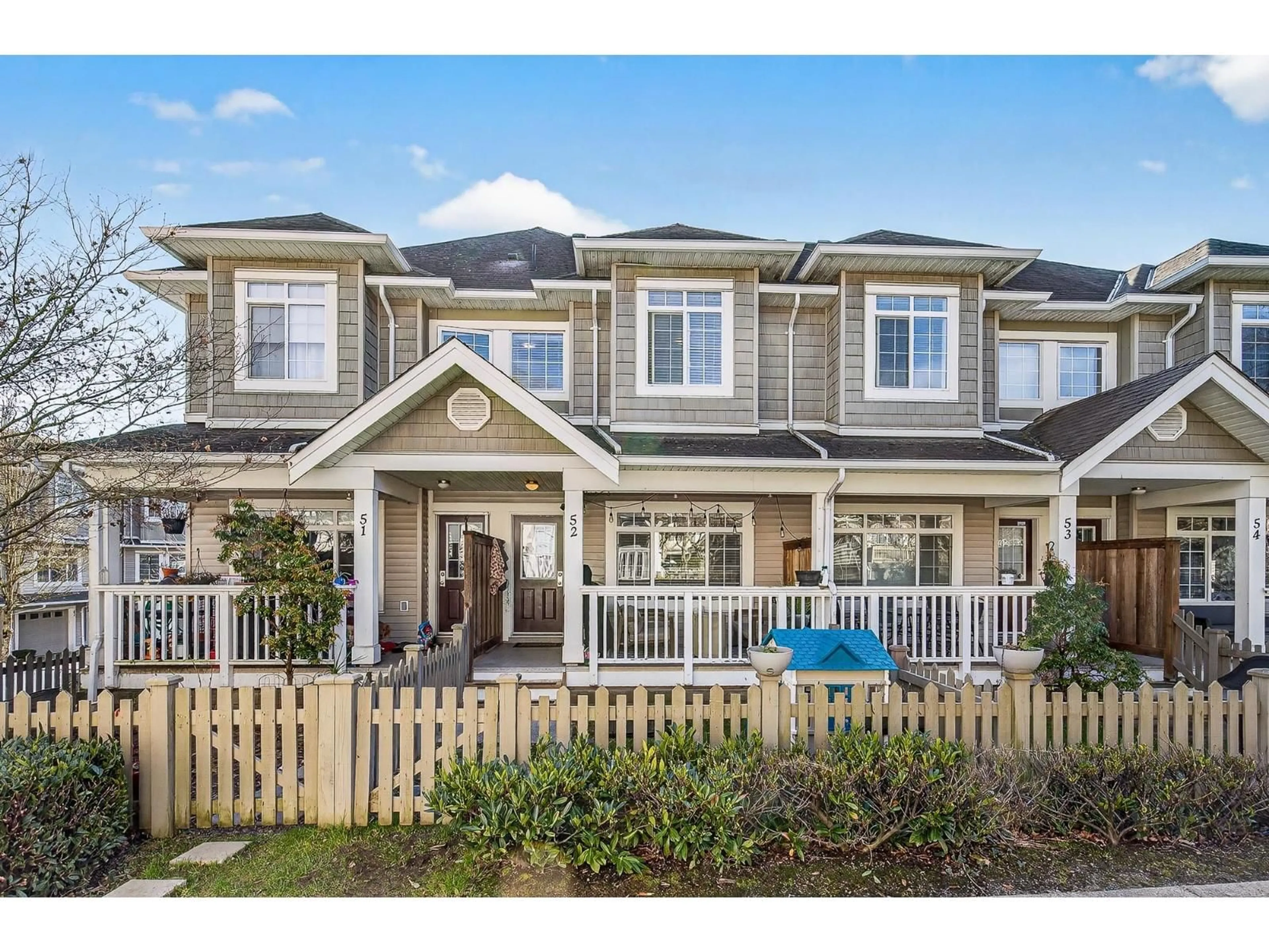 Home with vinyl exterior material, unknown for 52 - 6852 193 STREET, Surrey British Columbia V4N0C8