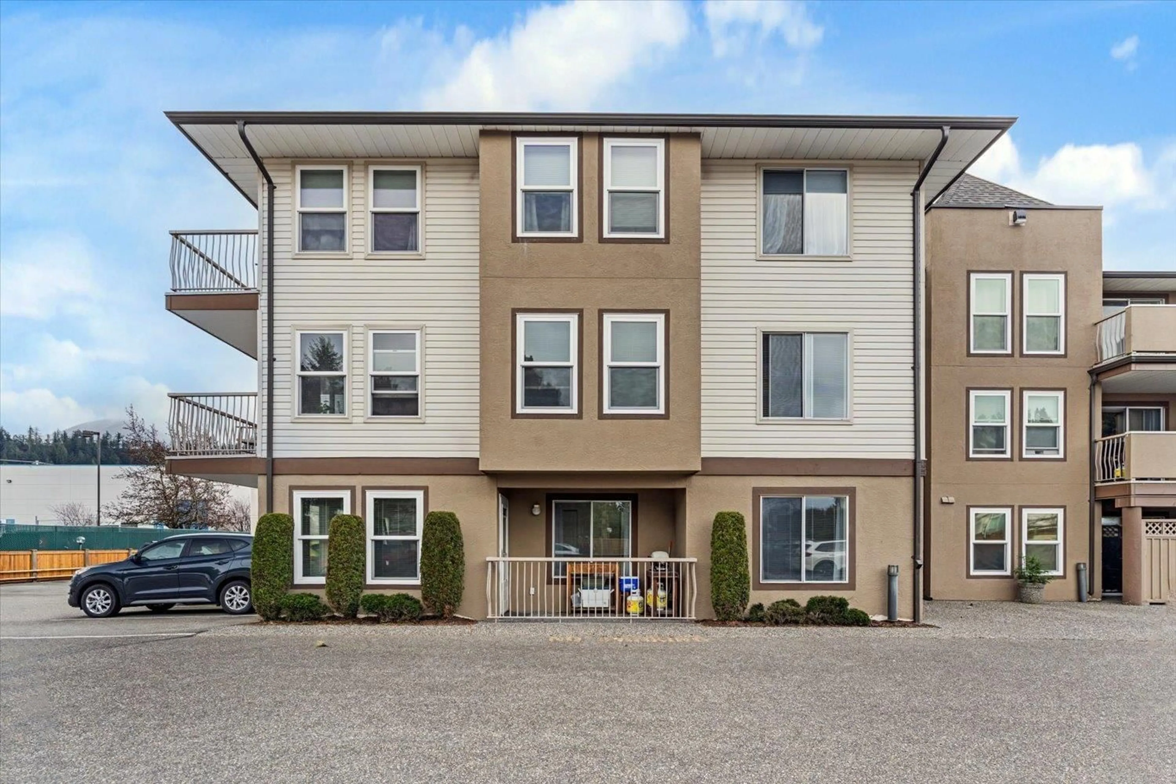 Unknown for 111 - 45702 WATSON ROAD, Chilliwack British Columbia V2R3E6