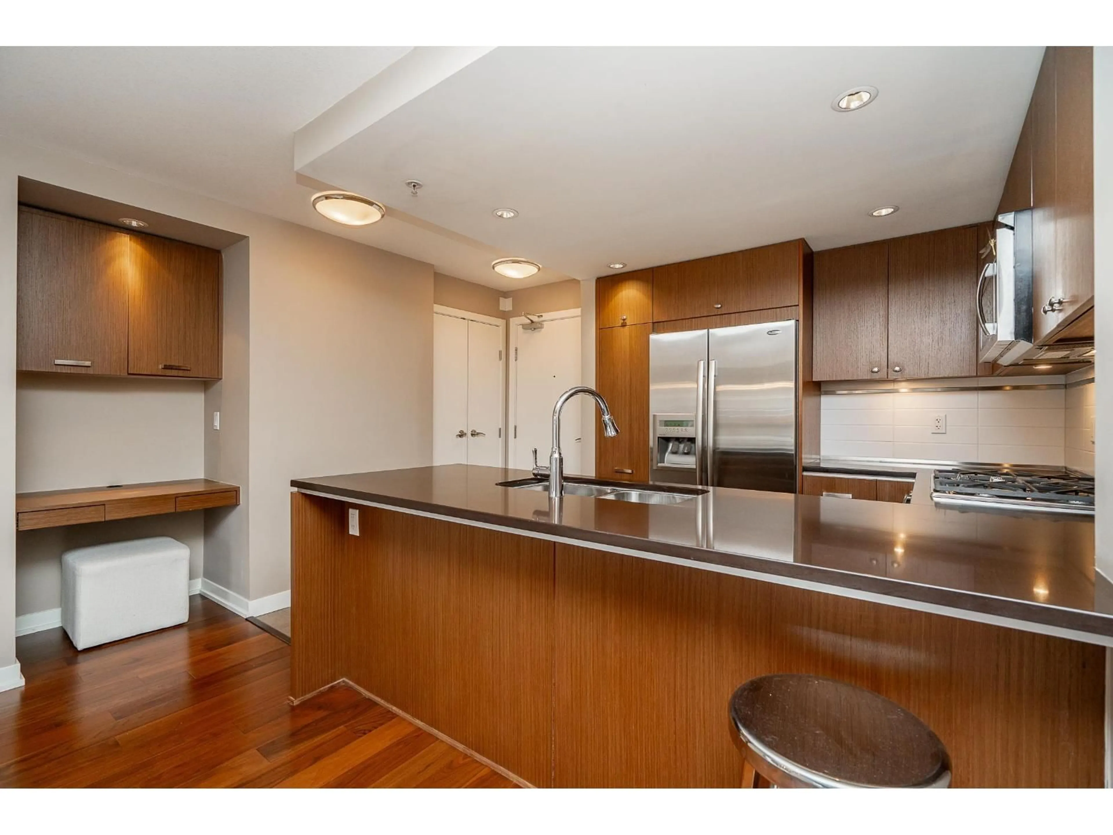 Standard kitchen, wood/laminate floor for 303 - 2950 KING GEORGE BOULEVARD, Surrey British Columbia V4P0E5
