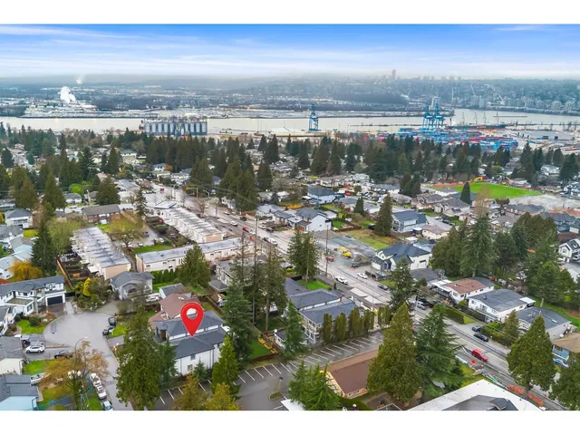 11693 95A AVENUE, Delta 2