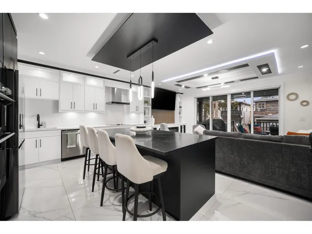 11693 95A AVENUE, Delta 5
