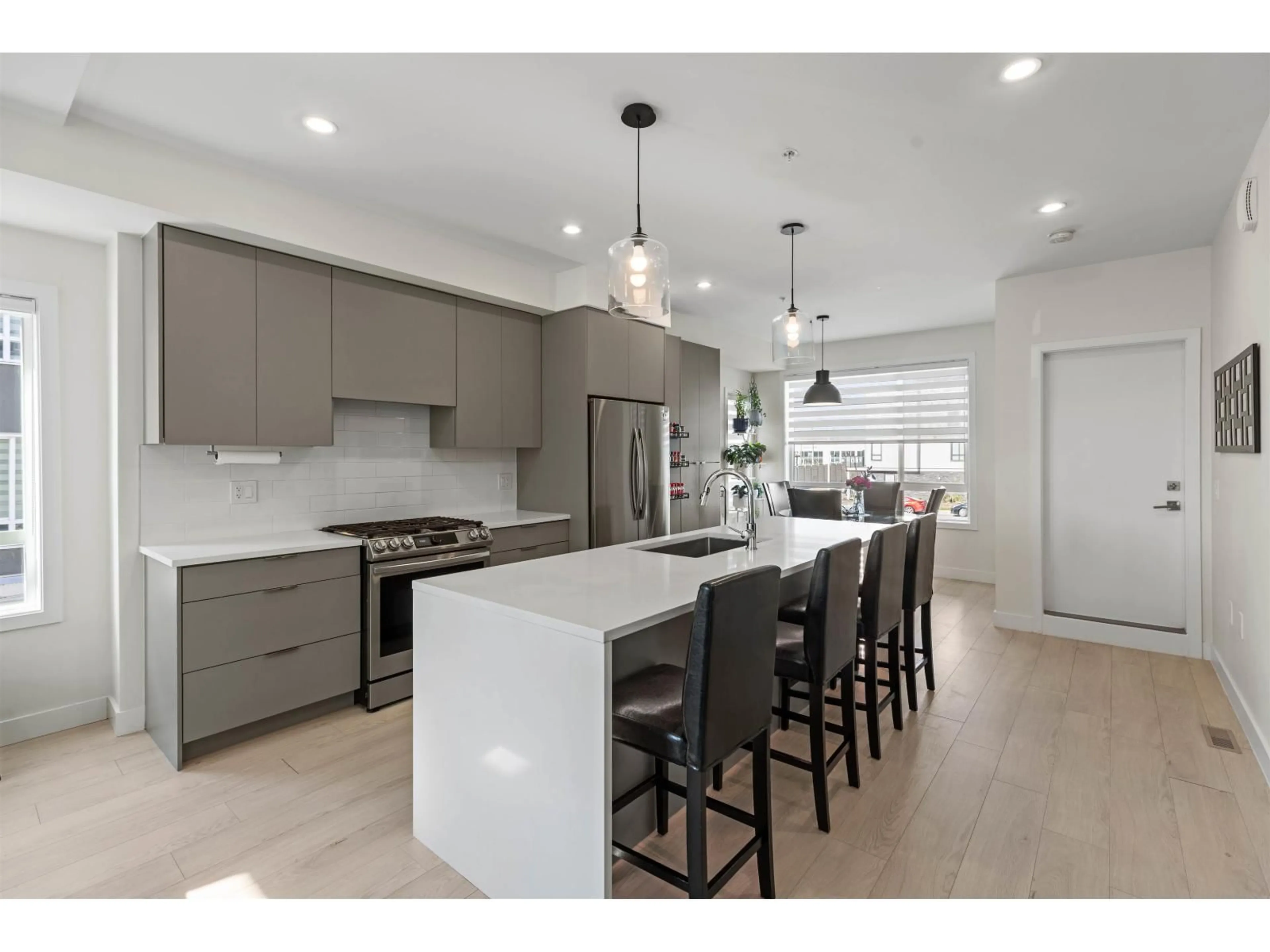 Open concept kitchen, unknown for 22 - 19628 55A AVENUE, Langley British Columbia V3A0M6