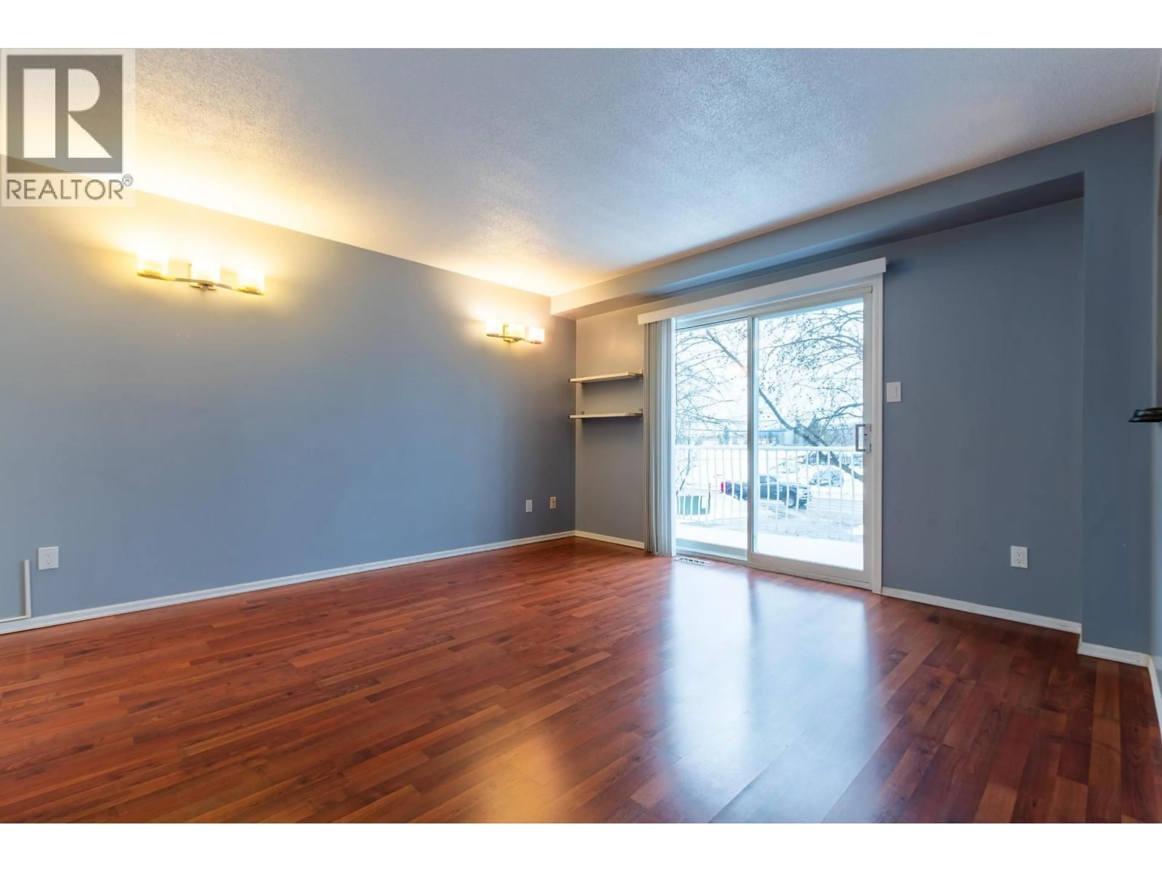 A pic of a room for 103 - 3307 WESTWOOD DRIVE, Prince George British Columbia V2N1S4