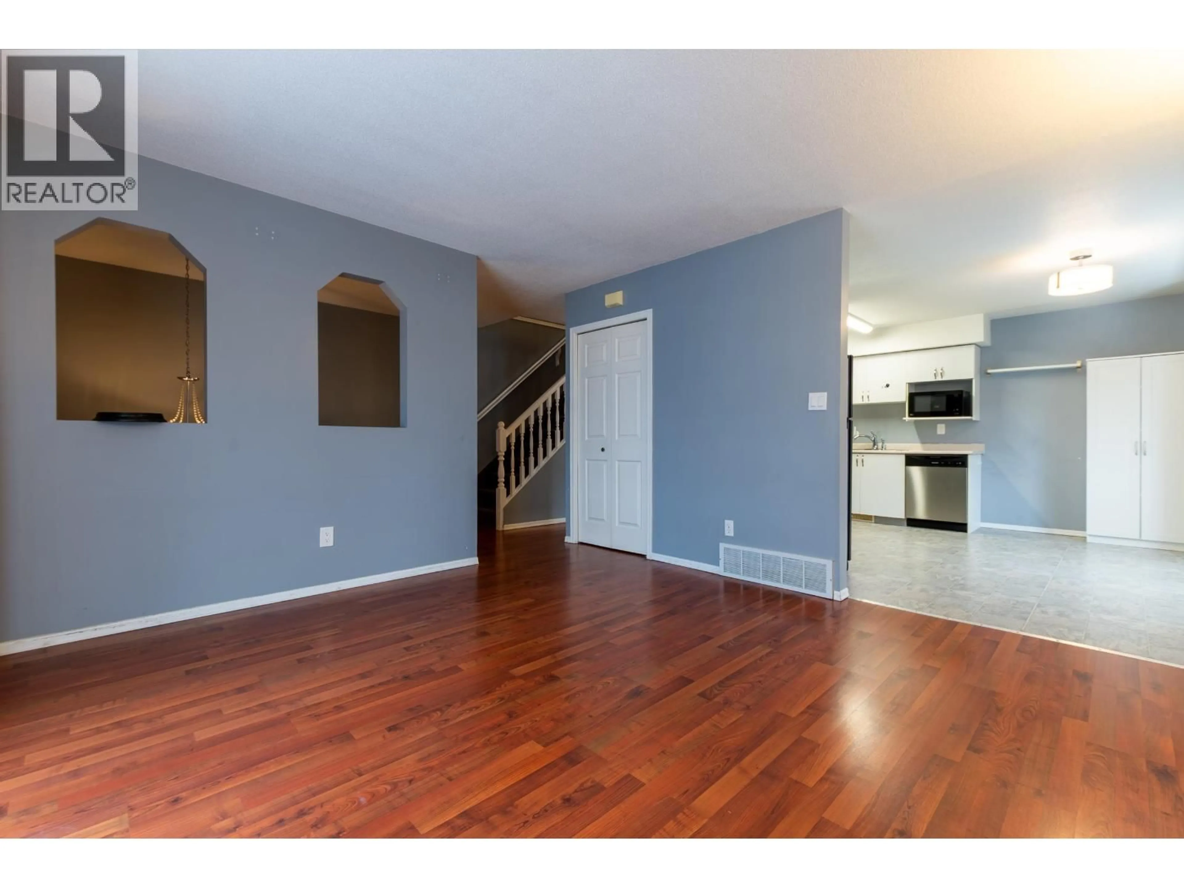 Unknown for 103 - 3307 WESTWOOD DRIVE, Prince George British Columbia V2N1S4