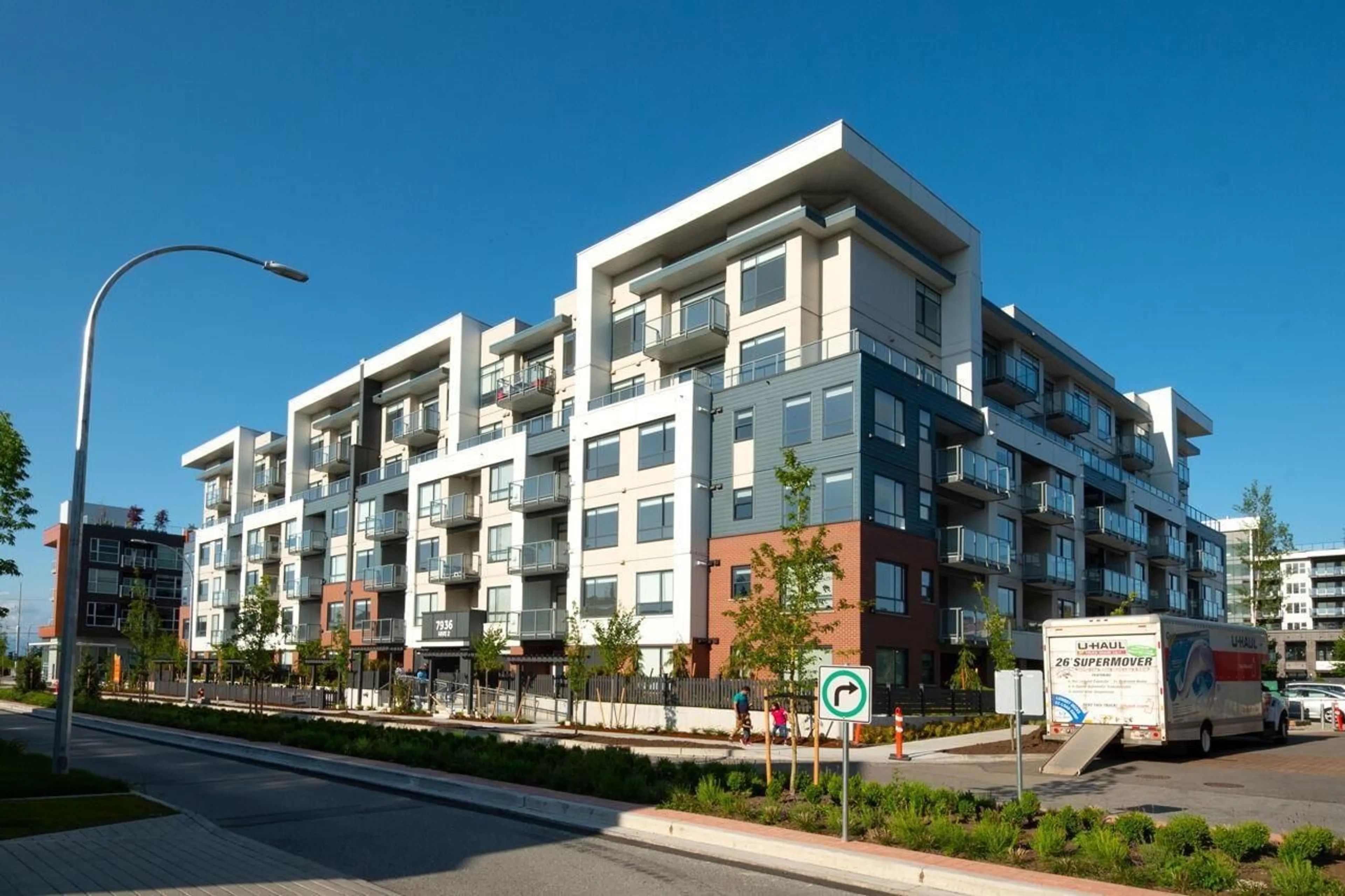 Unknown for 423 - 7936 206 STREET, Langley British Columbia V2Y3X1