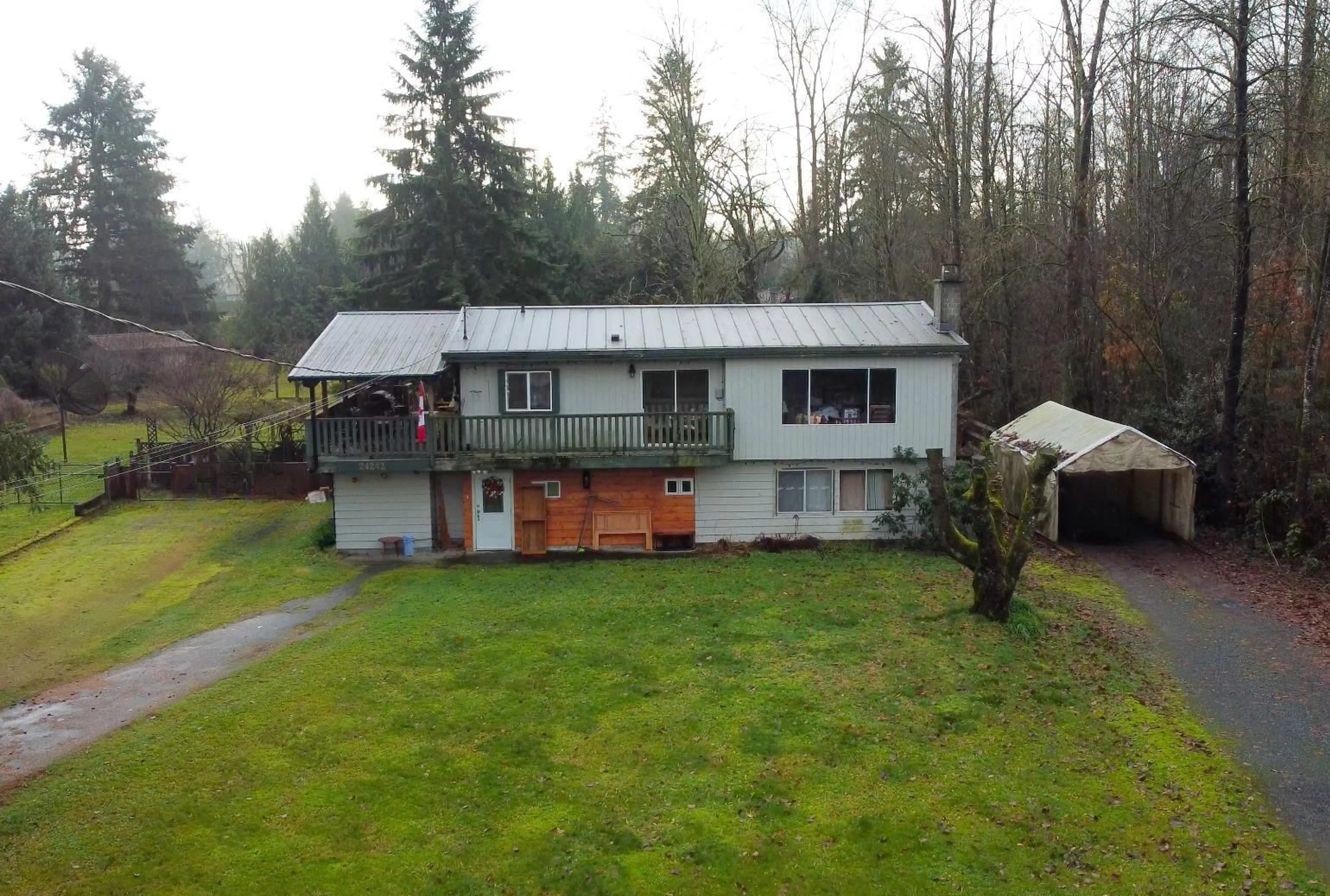 A pic from outside/outdoor area/front of a property/back of a property/a pic from drone, unknown for 24242 52 AVENUE, Langley British Columbia V2Z2N2