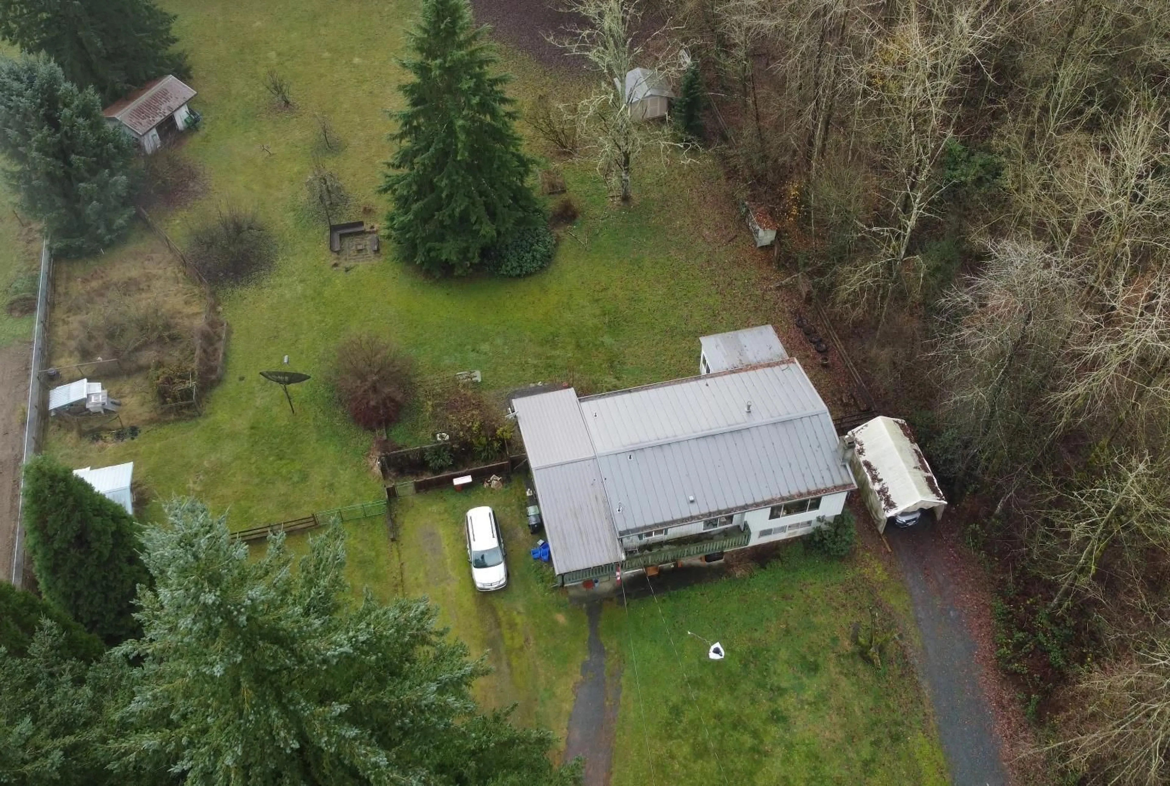 A pic from outside/outdoor area/front of a property/back of a property/a pic from drone, building for 24242 52 AVENUE, Langley British Columbia V2Z2N2