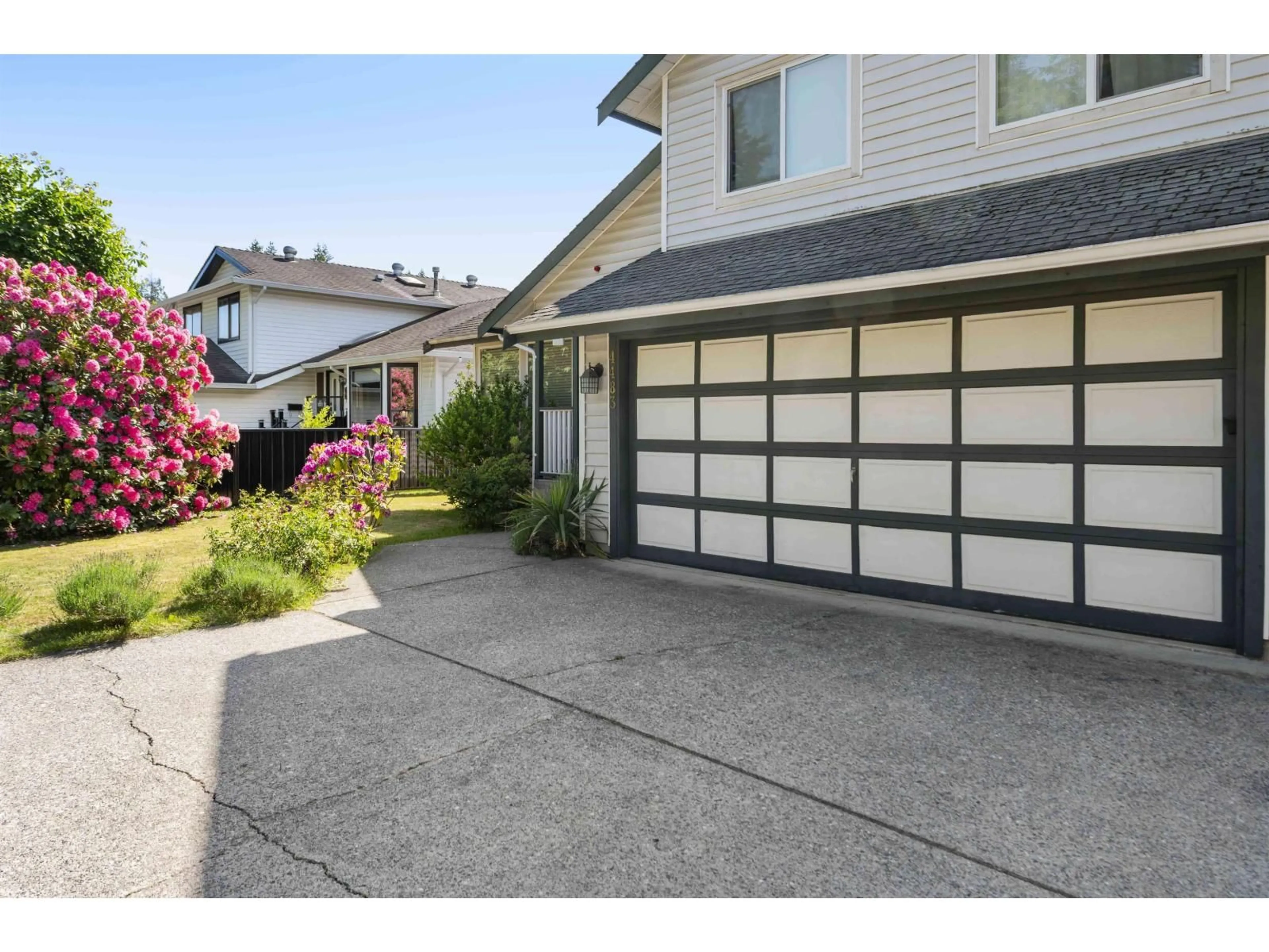 Indoor garage for 4483 208 STREET, Langley British Columbia V3A2H7