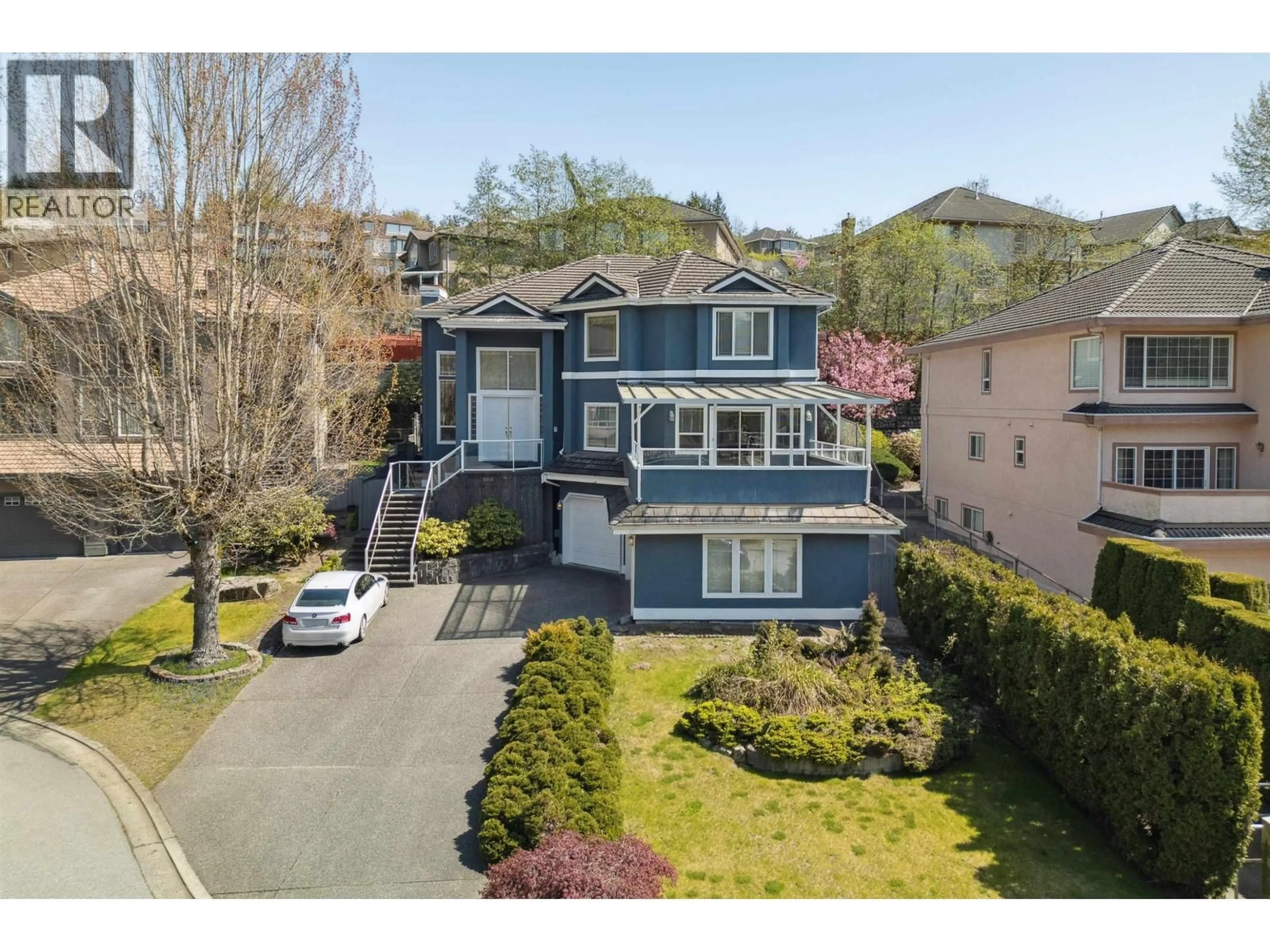 A pic from outside/outdoor area/front of a property/back of a property/a pic from drone, street for 2525 SAPPHIRE PLACE, Coquitlam British Columbia V3E2Z1