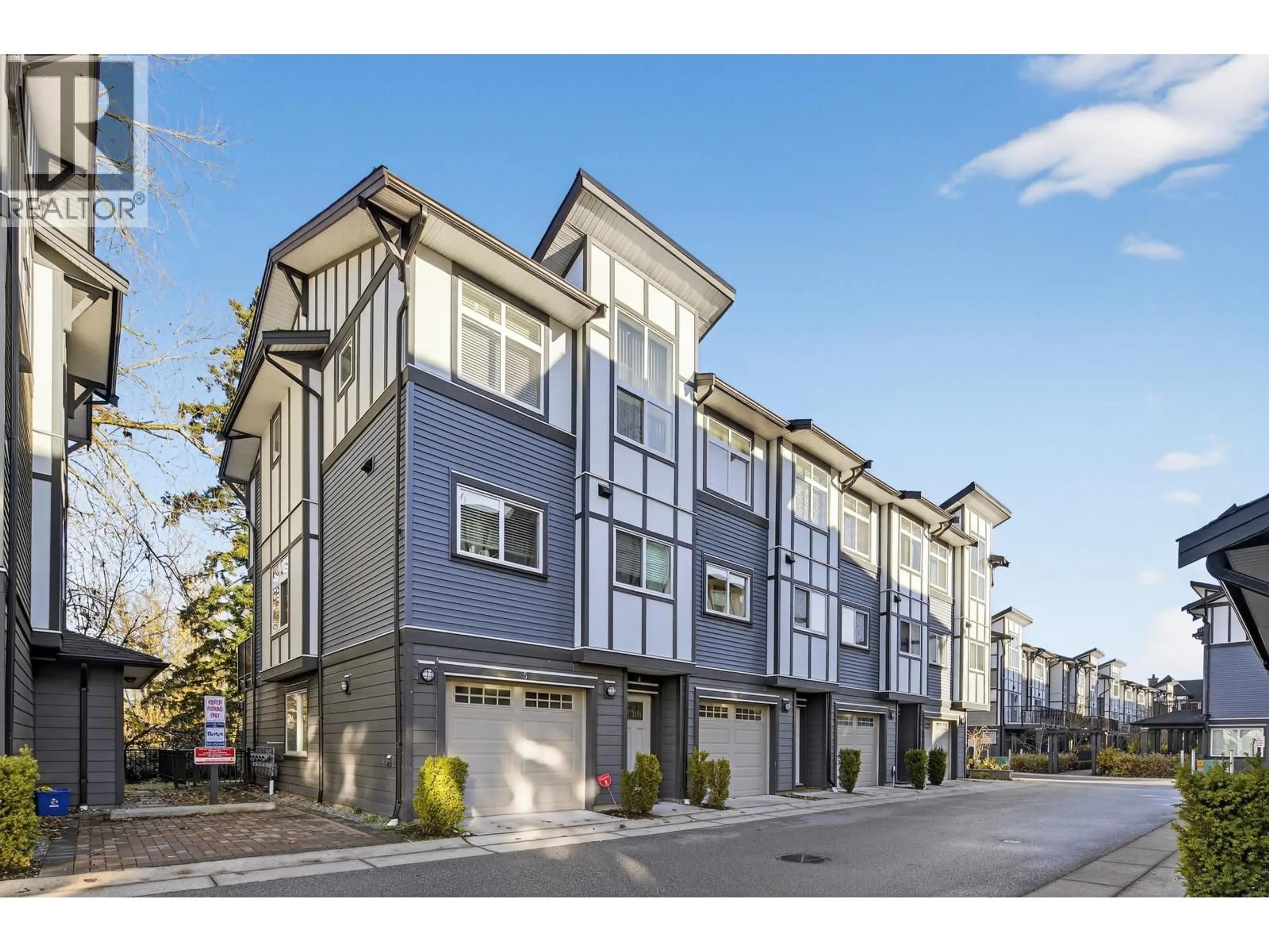 Home with vinyl exterior material, street for 4 - 9680 ALEXANDRA ROAD, Richmond British Columbia V6X0P2