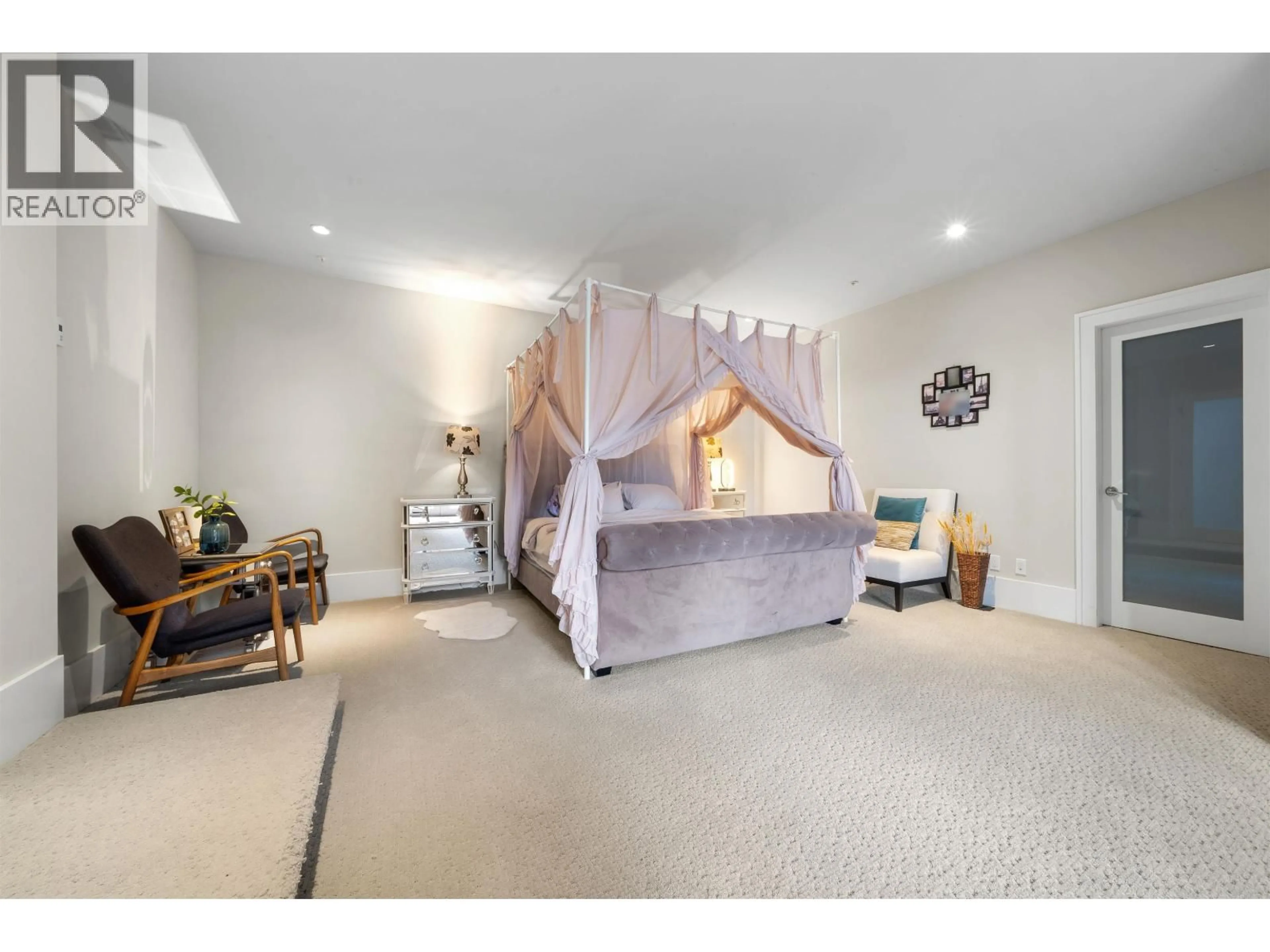 A pic of a room for 1162 MILLSTREAM ROAD, West Vancouver British Columbia V7S2C9