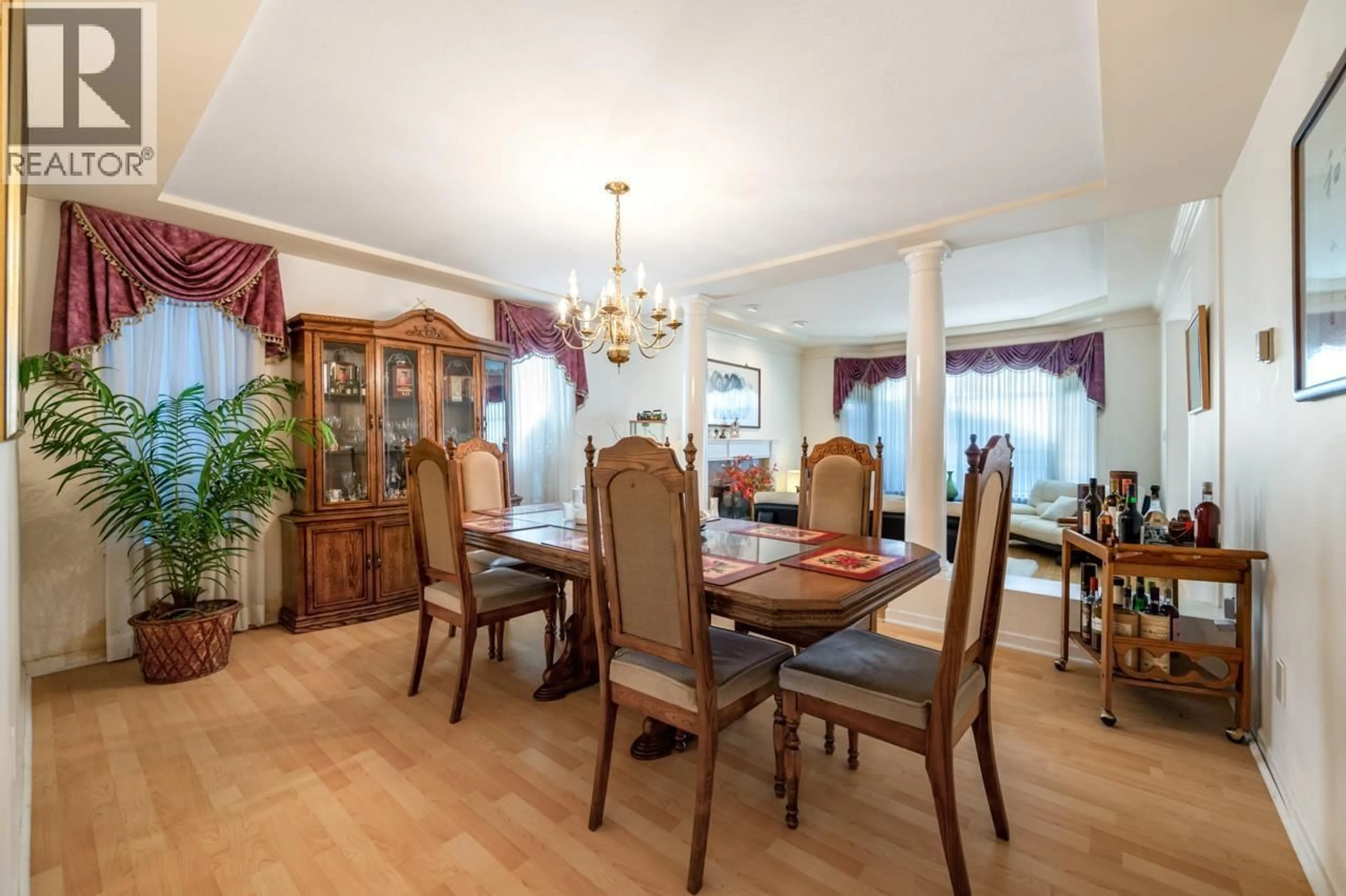 Dining room, wood/laminate floor for 8920 MINLER ROAD, Richmond British Columbia V7C3T9