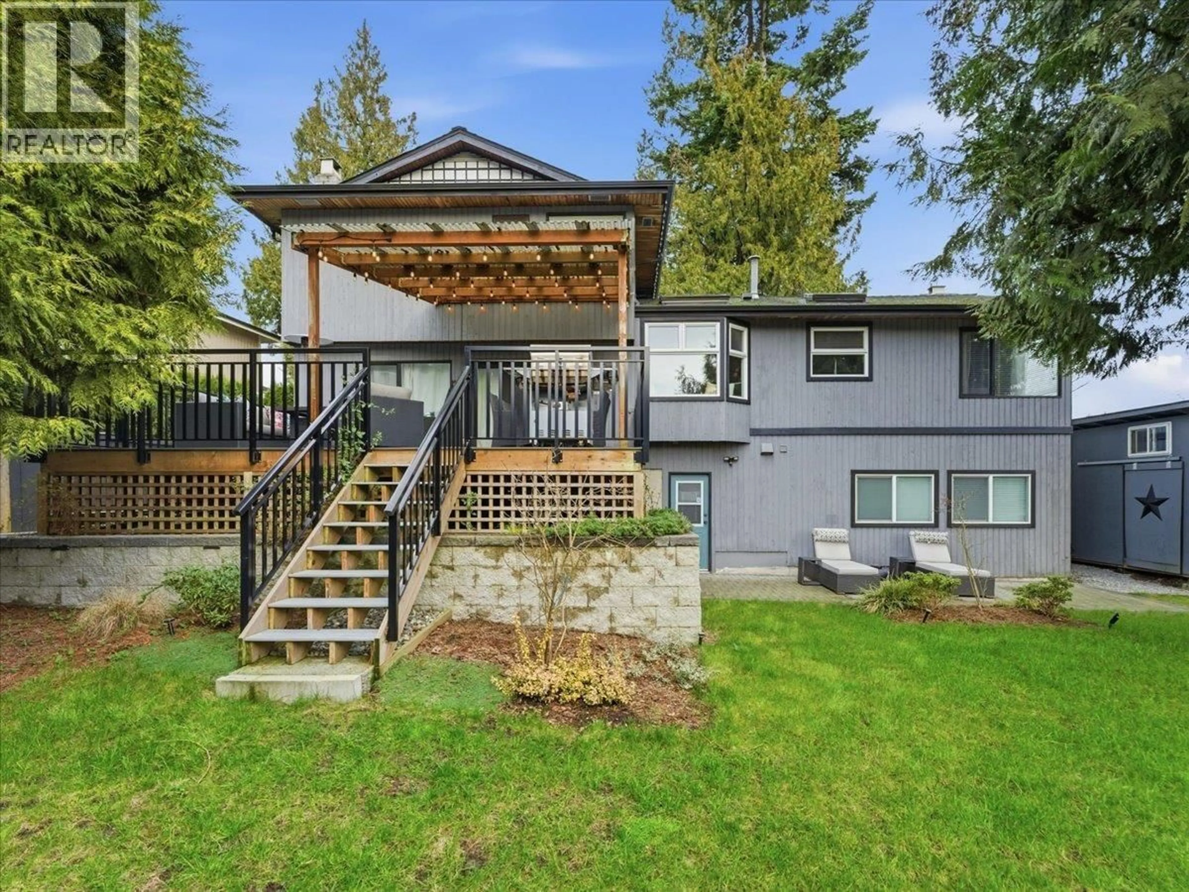 Home with vinyl exterior material, mountain view for 385 HICKEY DRIVE, Coquitlam British Columbia V3K5Z4