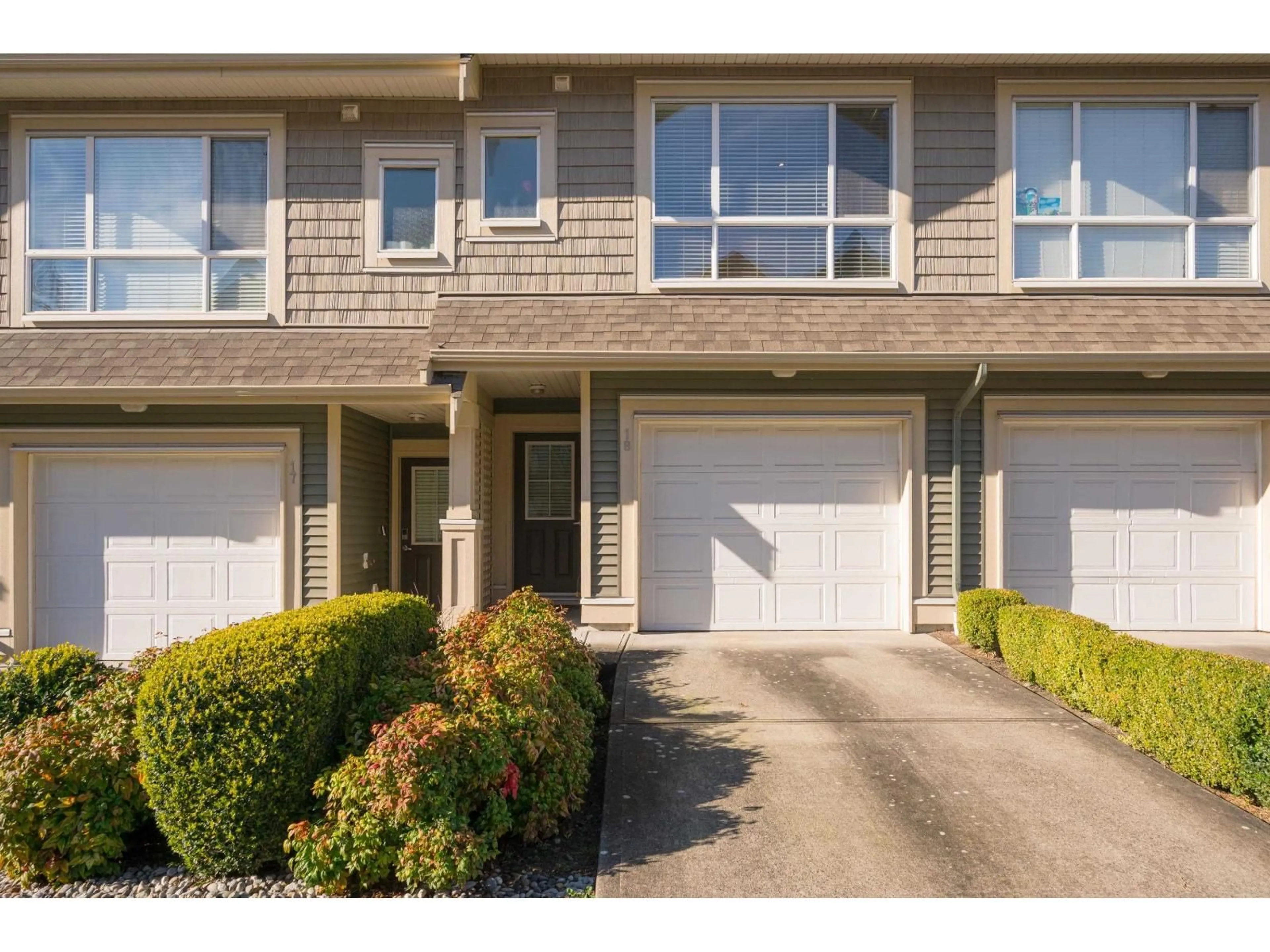 Unknown for 18 - 7848 170 STREET, Surrey British Columbia V4N6M4