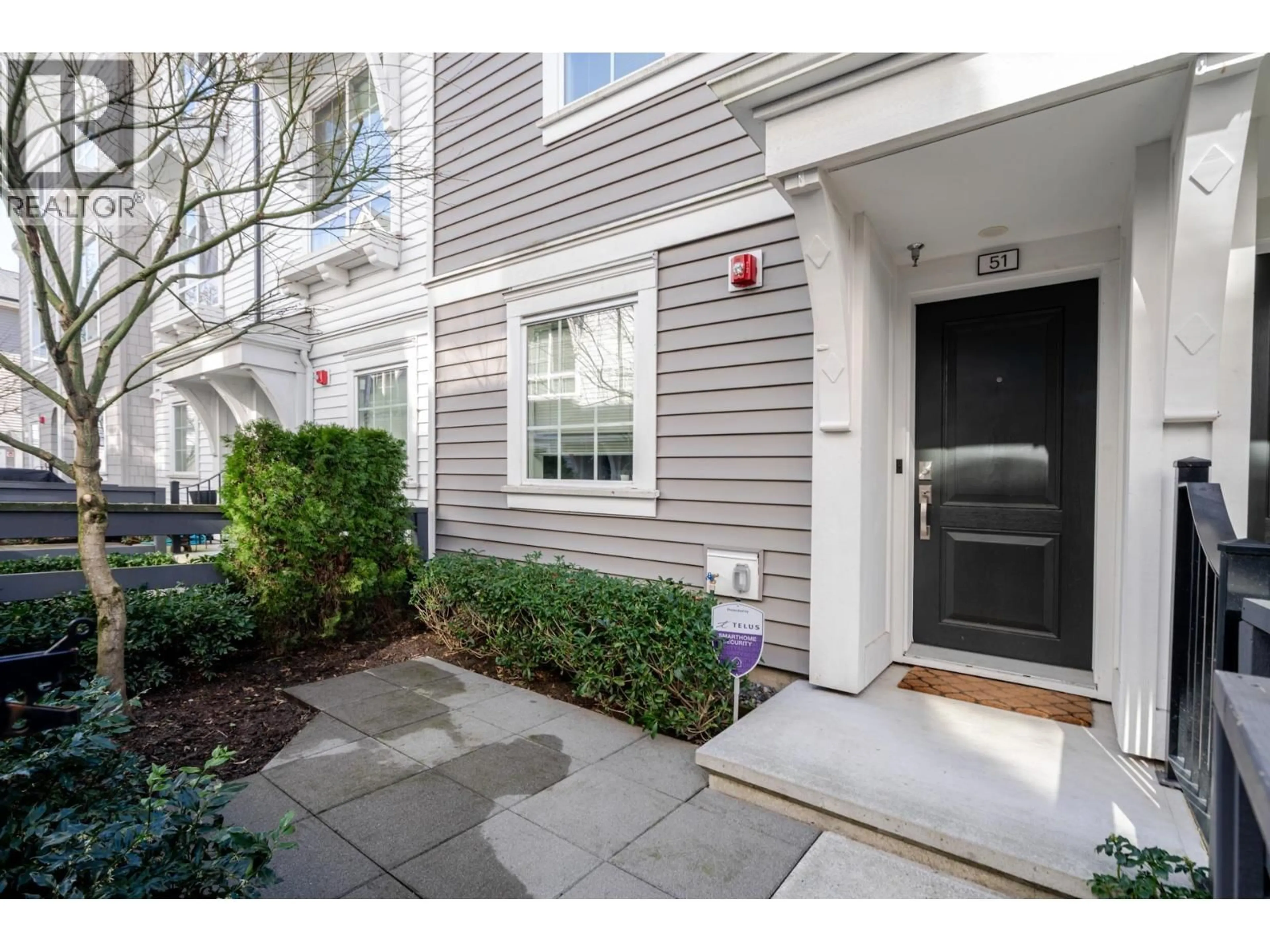 Indoor entryway for 51 - 19696 HAMMOND ROAD, Pitt Meadows British Columbia V3Y0G7