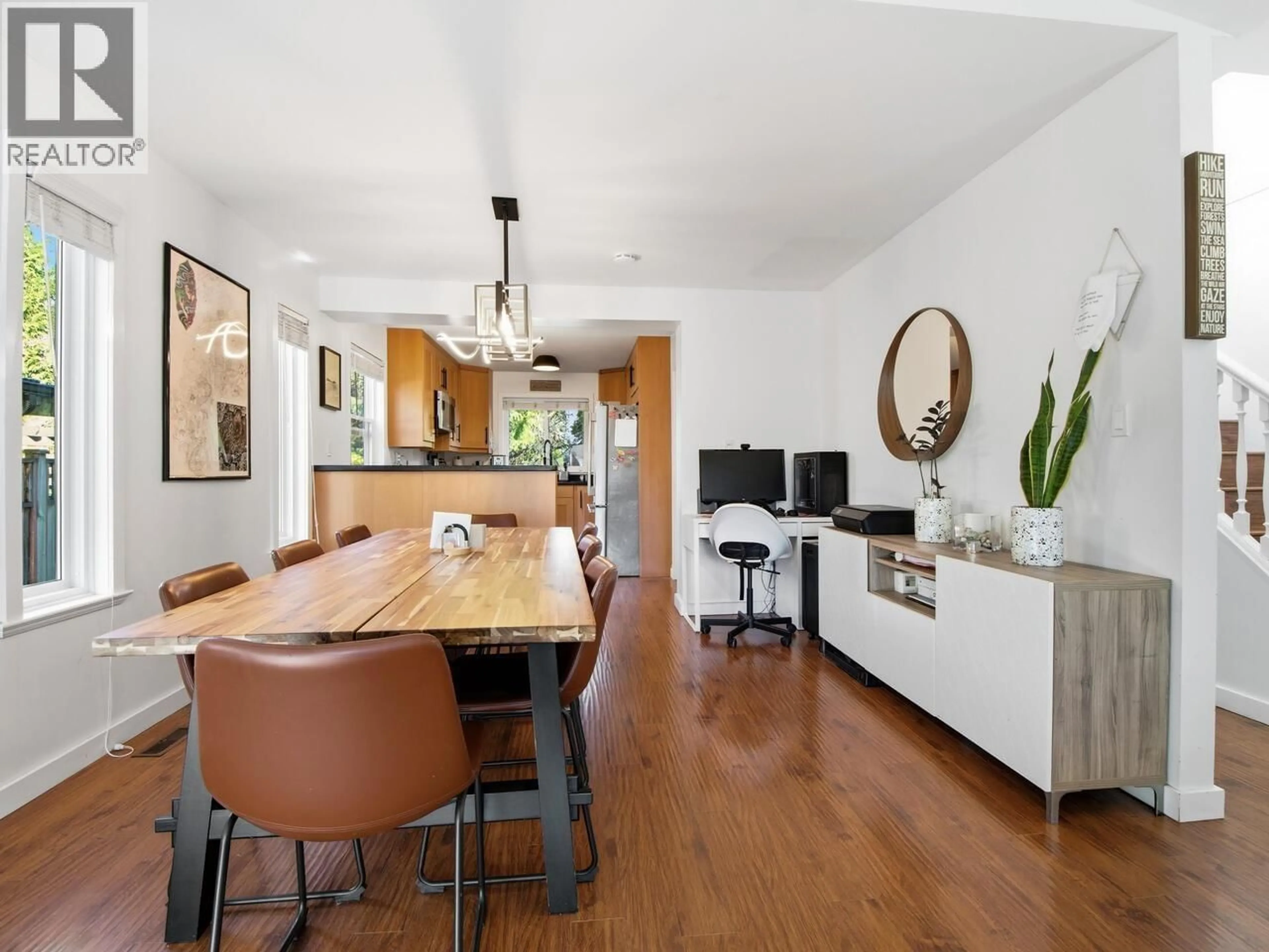 Unknown for 3660 OSPREY COURT, North Vancouver British Columbia V7H2V4