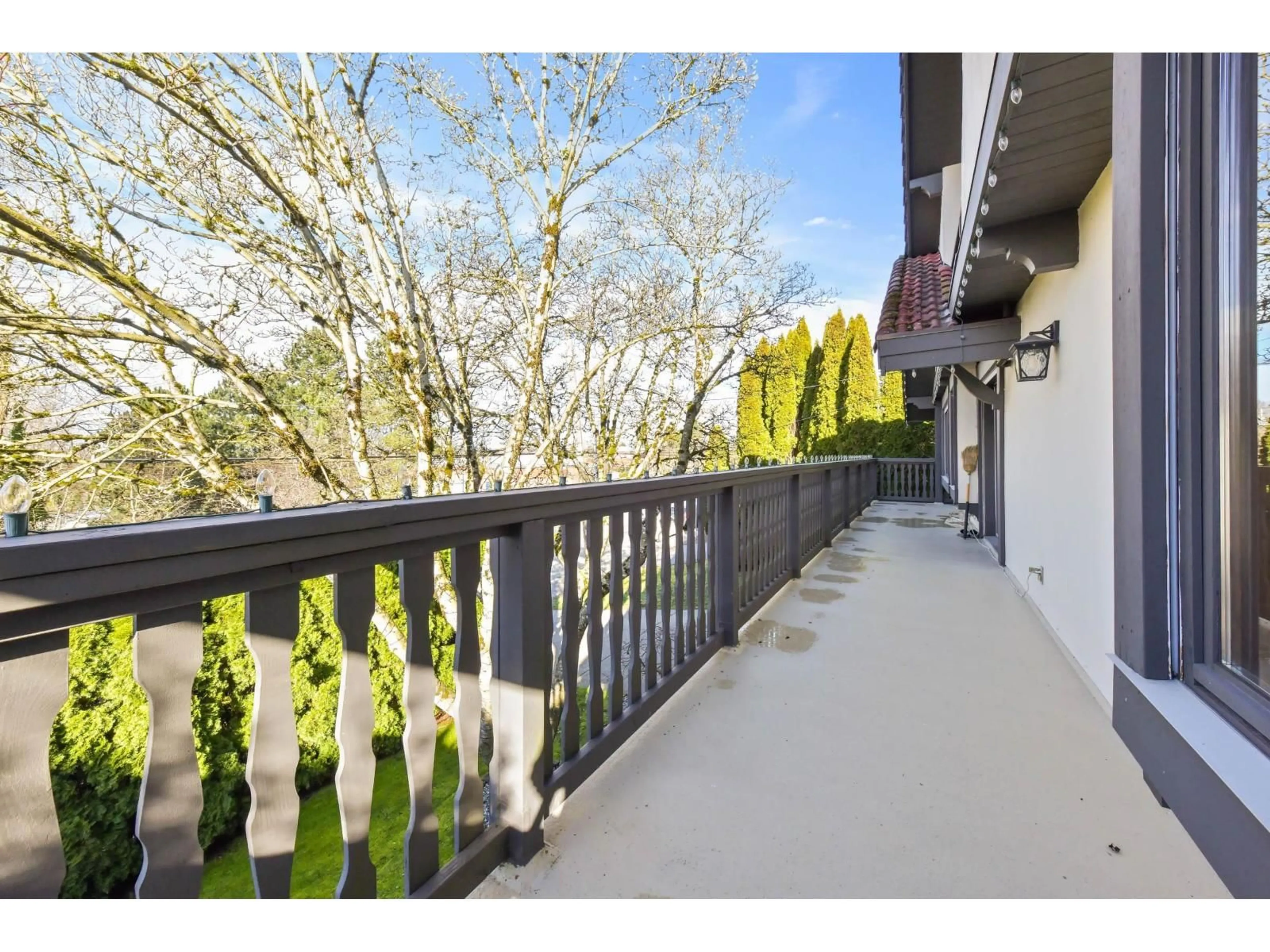 Patio, street for 6096 180 STREET, Surrey British Columbia V3S5W5