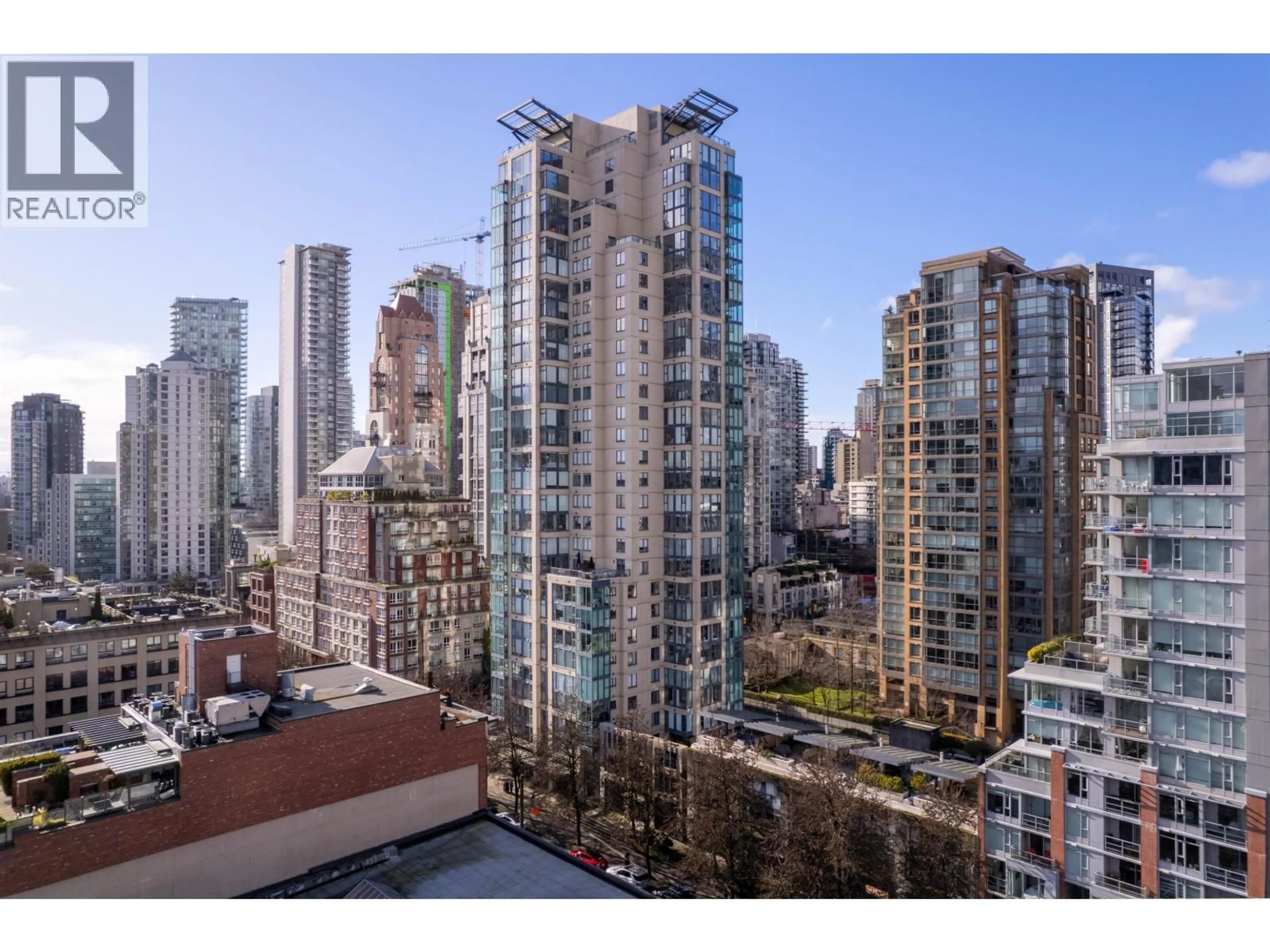 A pic from outside/outdoor area/front of a property/back of a property/a pic from drone, city buildings view from balcony for 1001 - 1155 HOMER STREET, Vancouver British Columbia V6B5T5