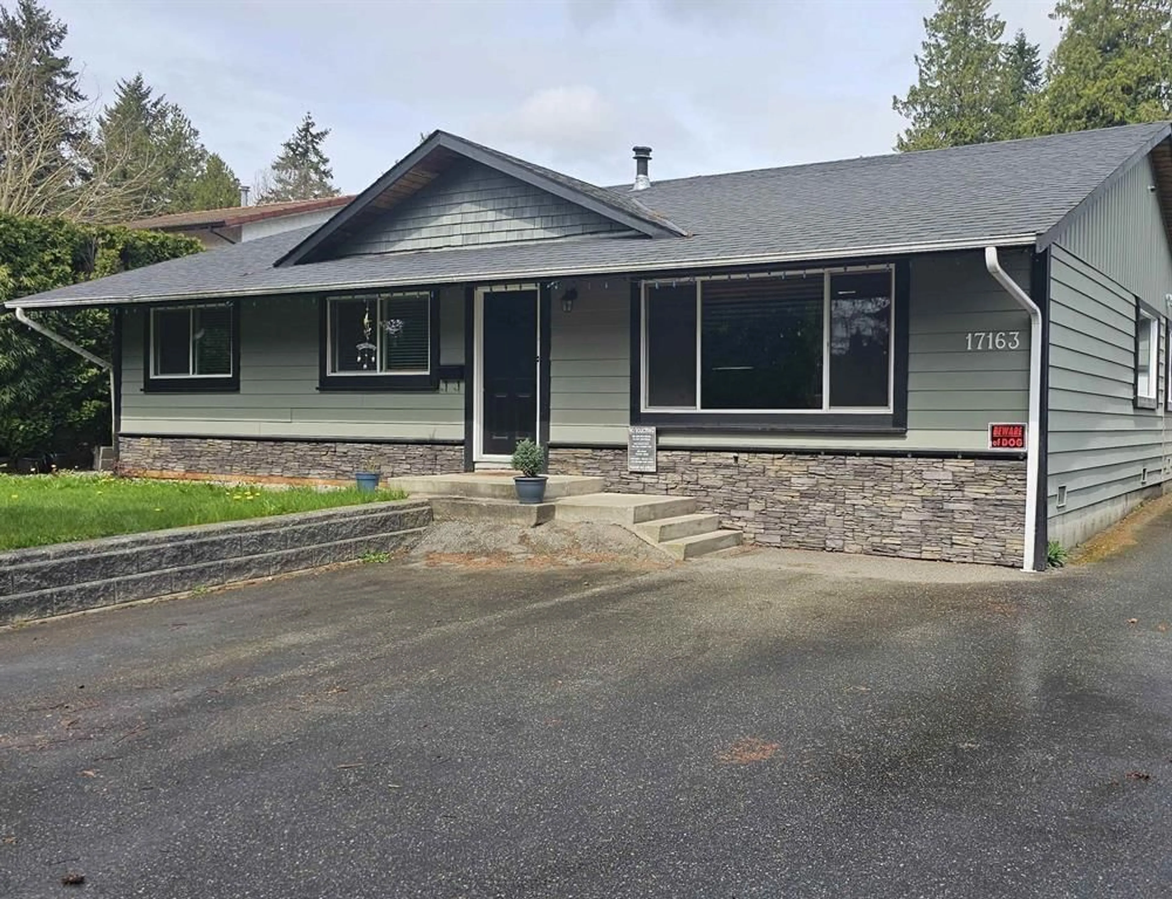 Home with vinyl exterior material, street for 17163 58 AVENUE, Surrey British Columbia V3S4V9