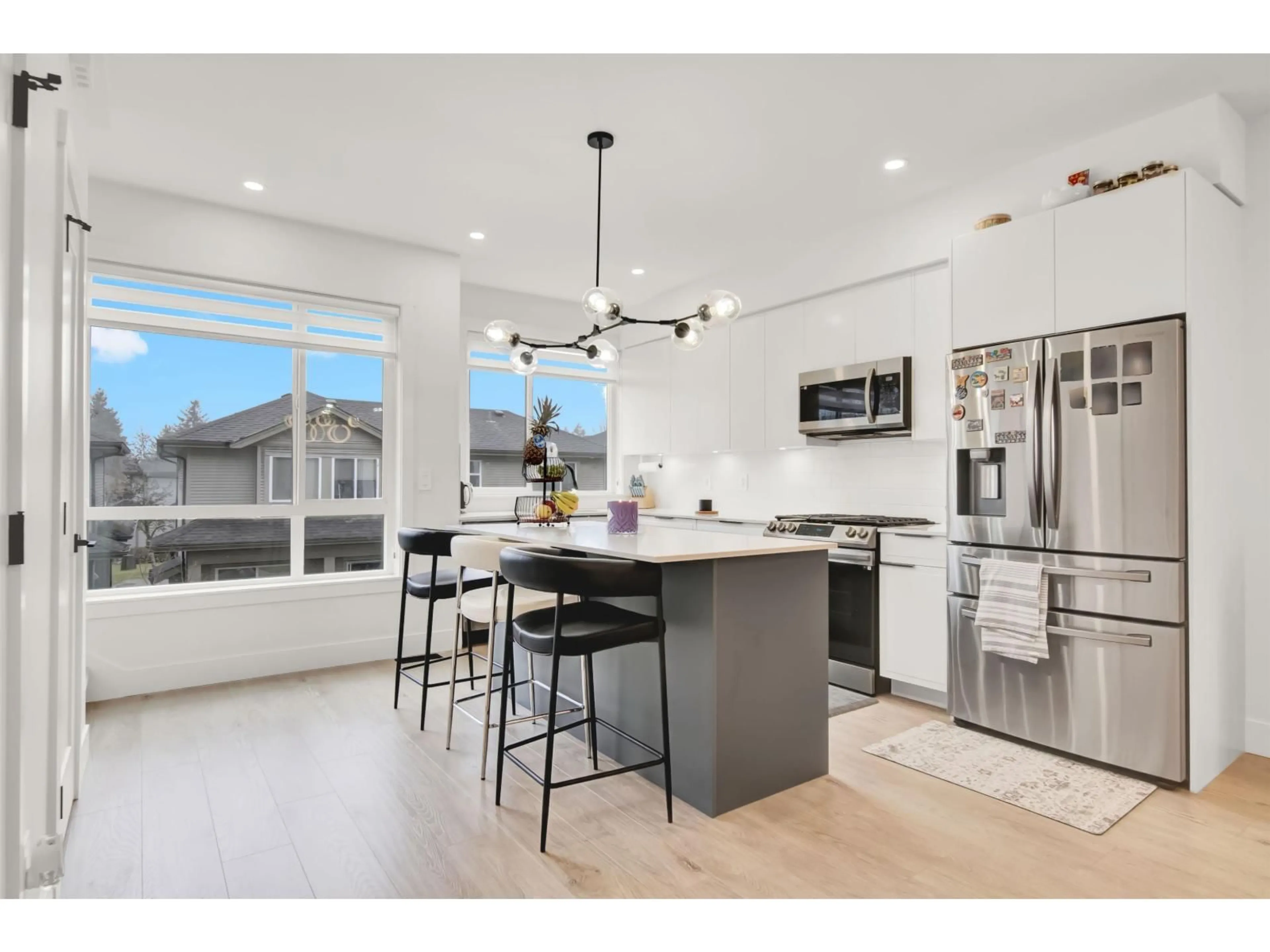 Open concept kitchen, unknown for 30 - 6138 128 STREET, Surrey British Columbia V3X0K9
