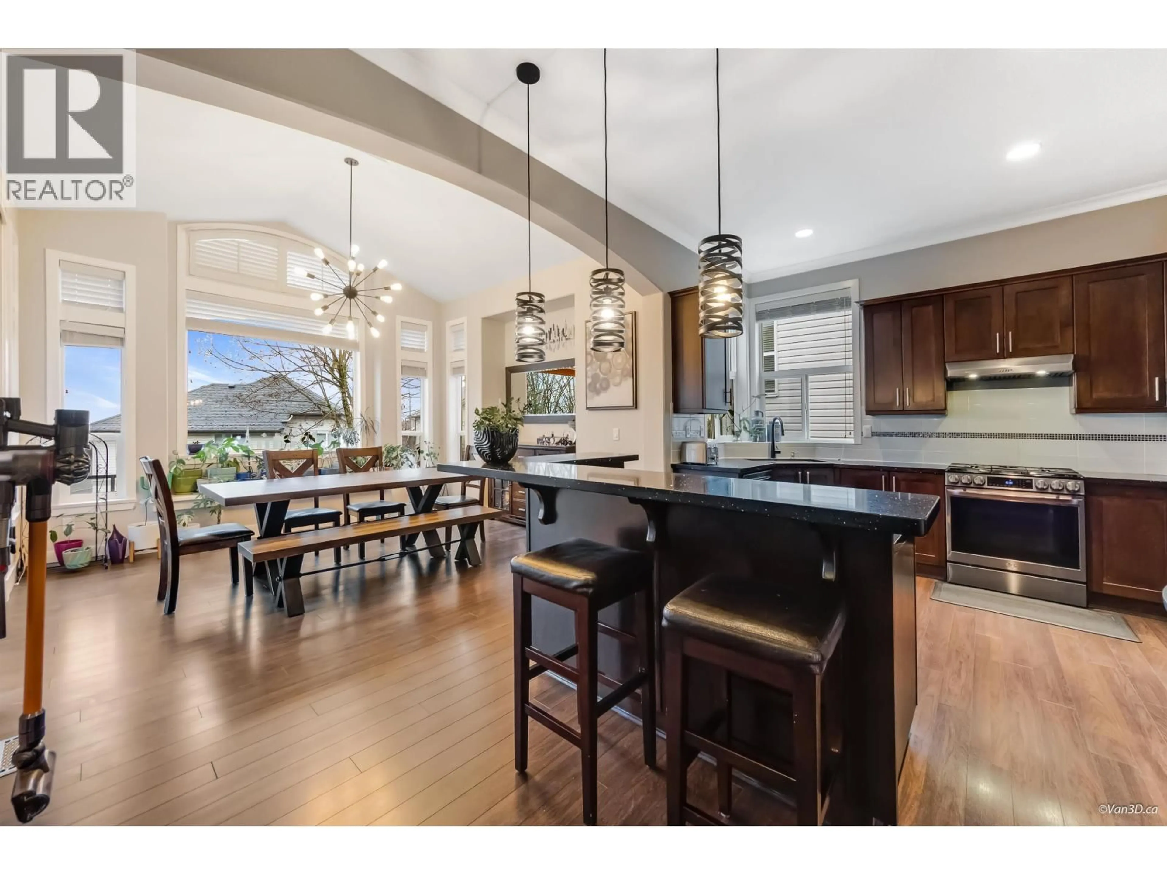 Open concept kitchen, unknown for 1318 FIFESHIRE STREET, Coquitlam British Columbia V3E0C8