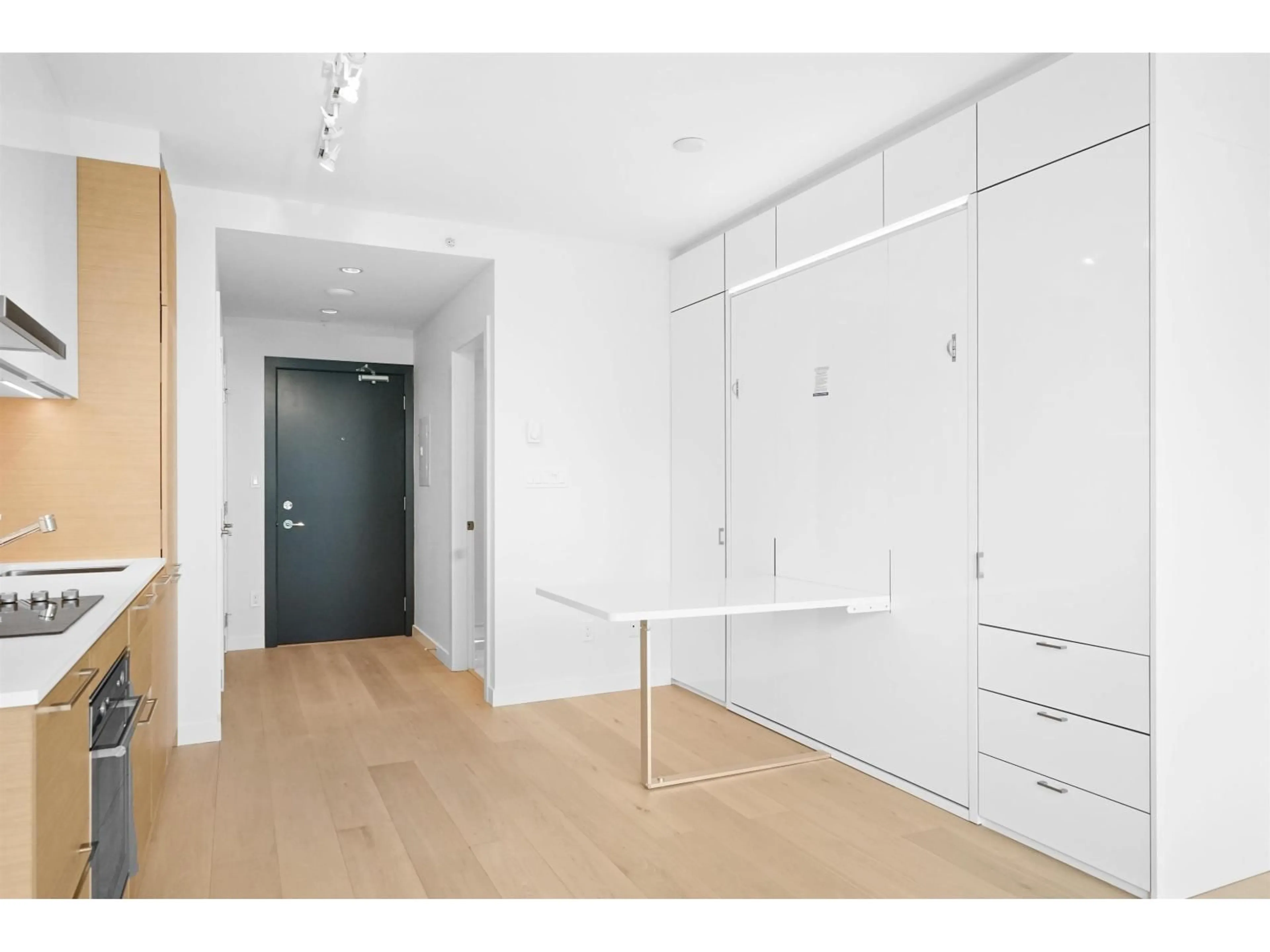 Unknown for 2105 - 13438 CENTRAL AVENUE, Surrey British Columbia V3T0N2