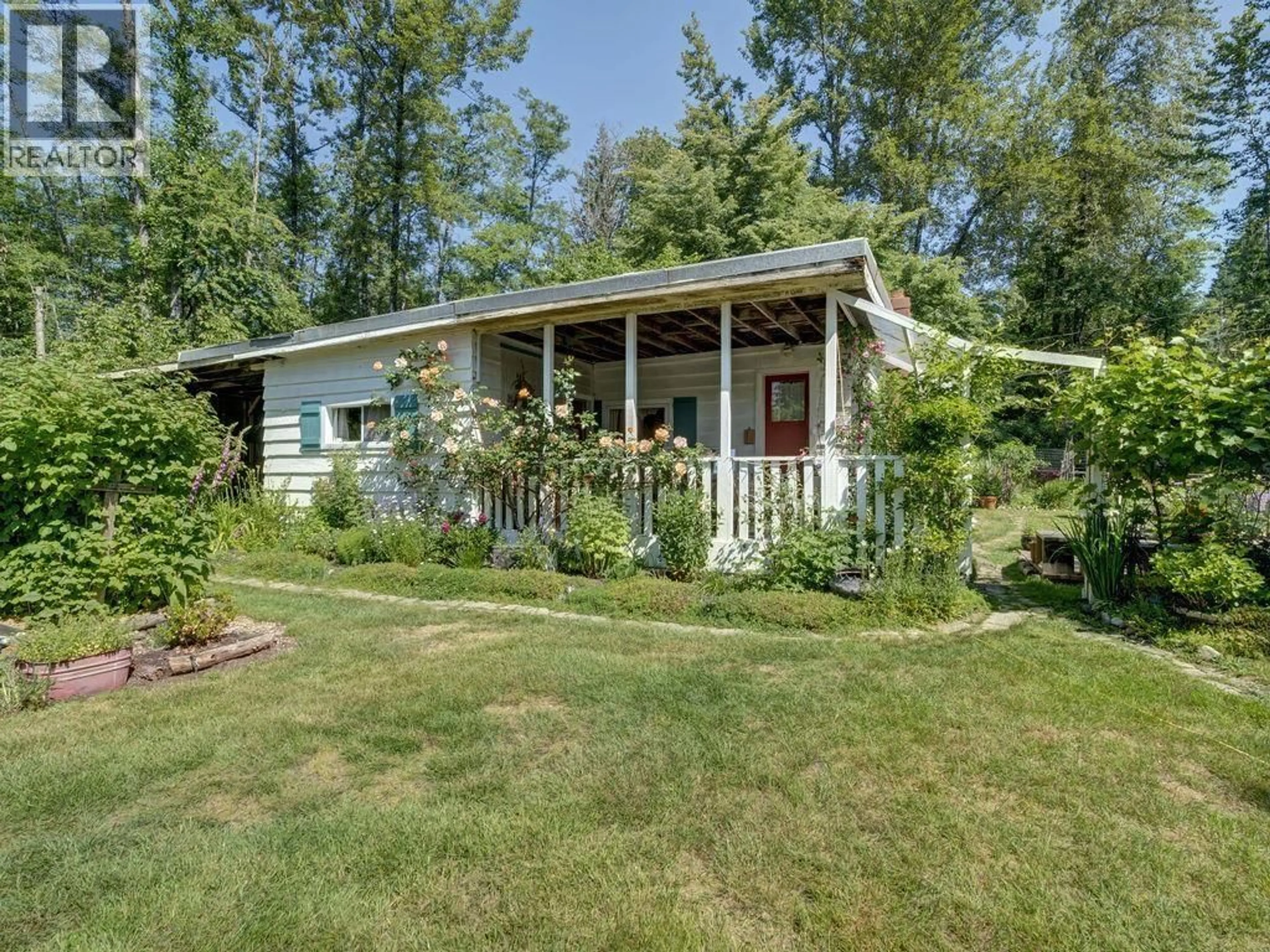 Unknown for 947 NORTH ROAD, Gibsons British Columbia V0N1V7