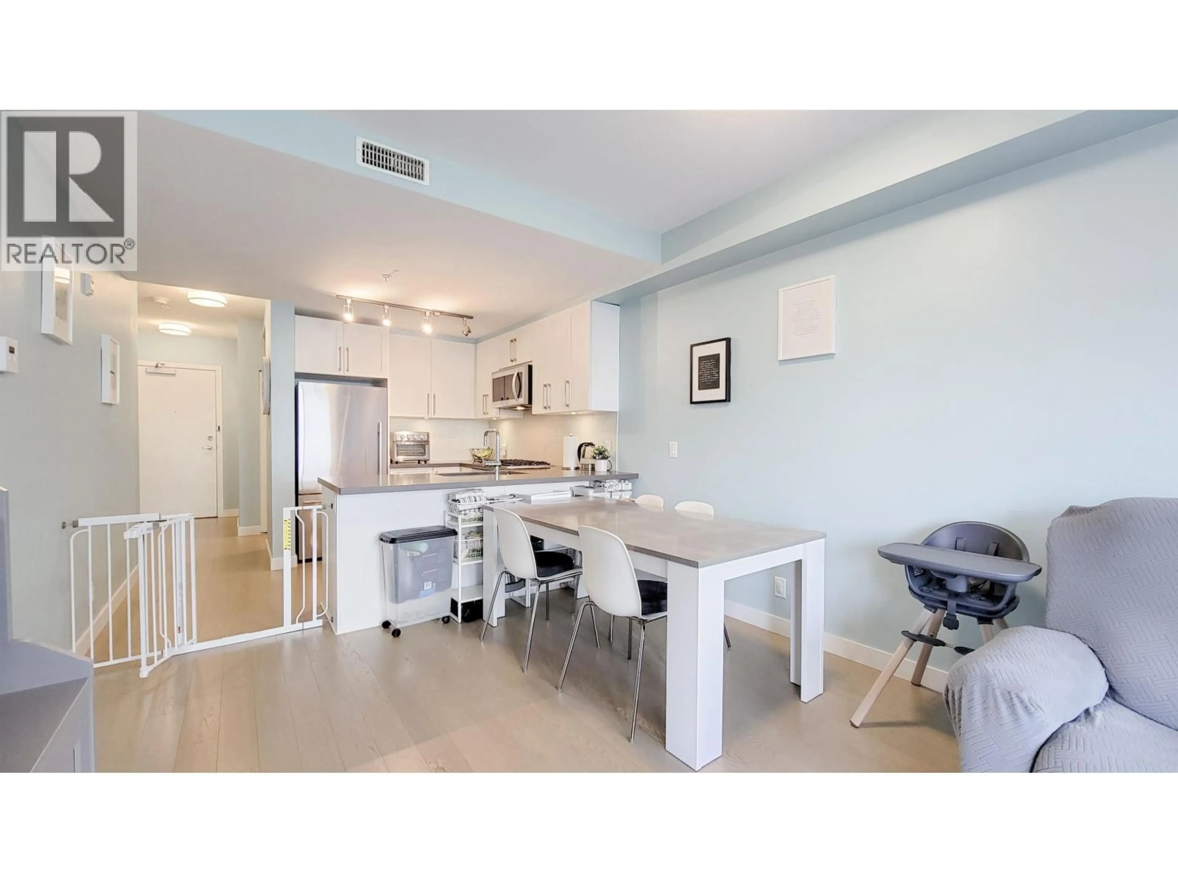 Open concept kitchen, unknown for 207 - 10177 RIVER DRIVE, Richmond British Columbia V6X0S2