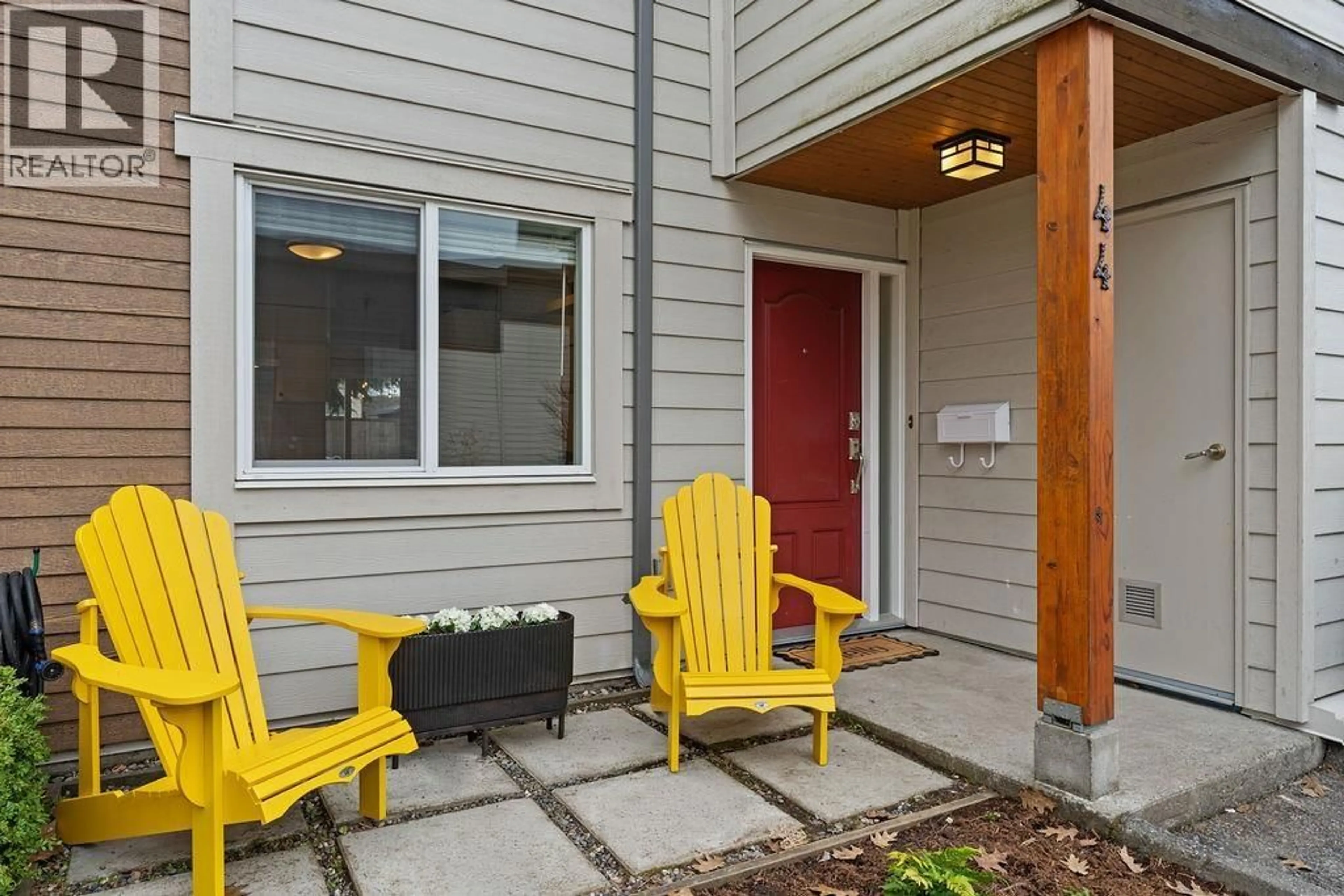 Patio, street for 44 - 3151 SPRINGFIELD DRIVE, Richmond British Columbia V7E1Y9