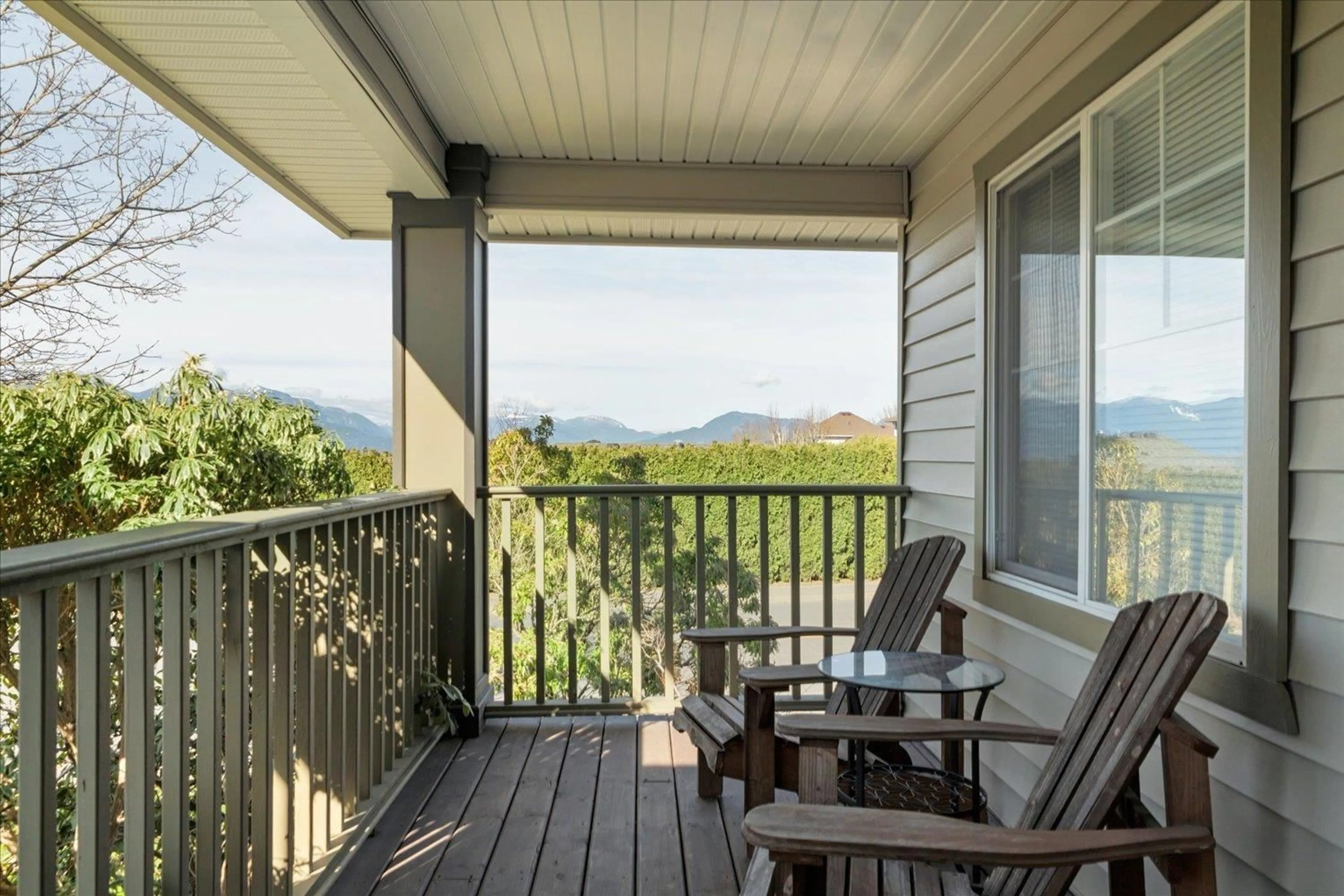 Patio, water/lake/river/ocean view for 46514 LEAR DRIVE, Chilliwack British Columbia V2R5P6