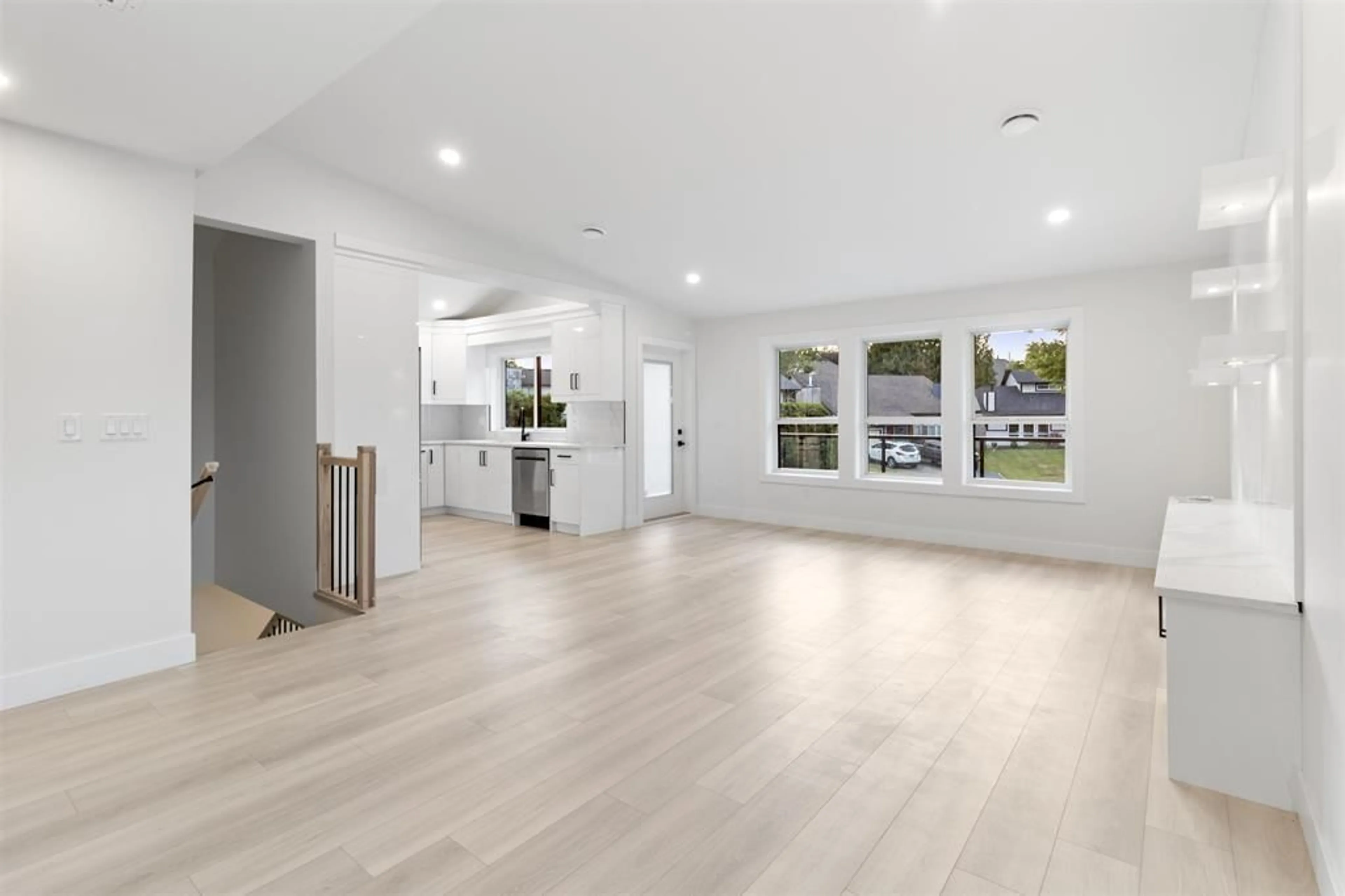 Unknown for 2540 WILDING COURT, Langley British Columbia V2Y1E5